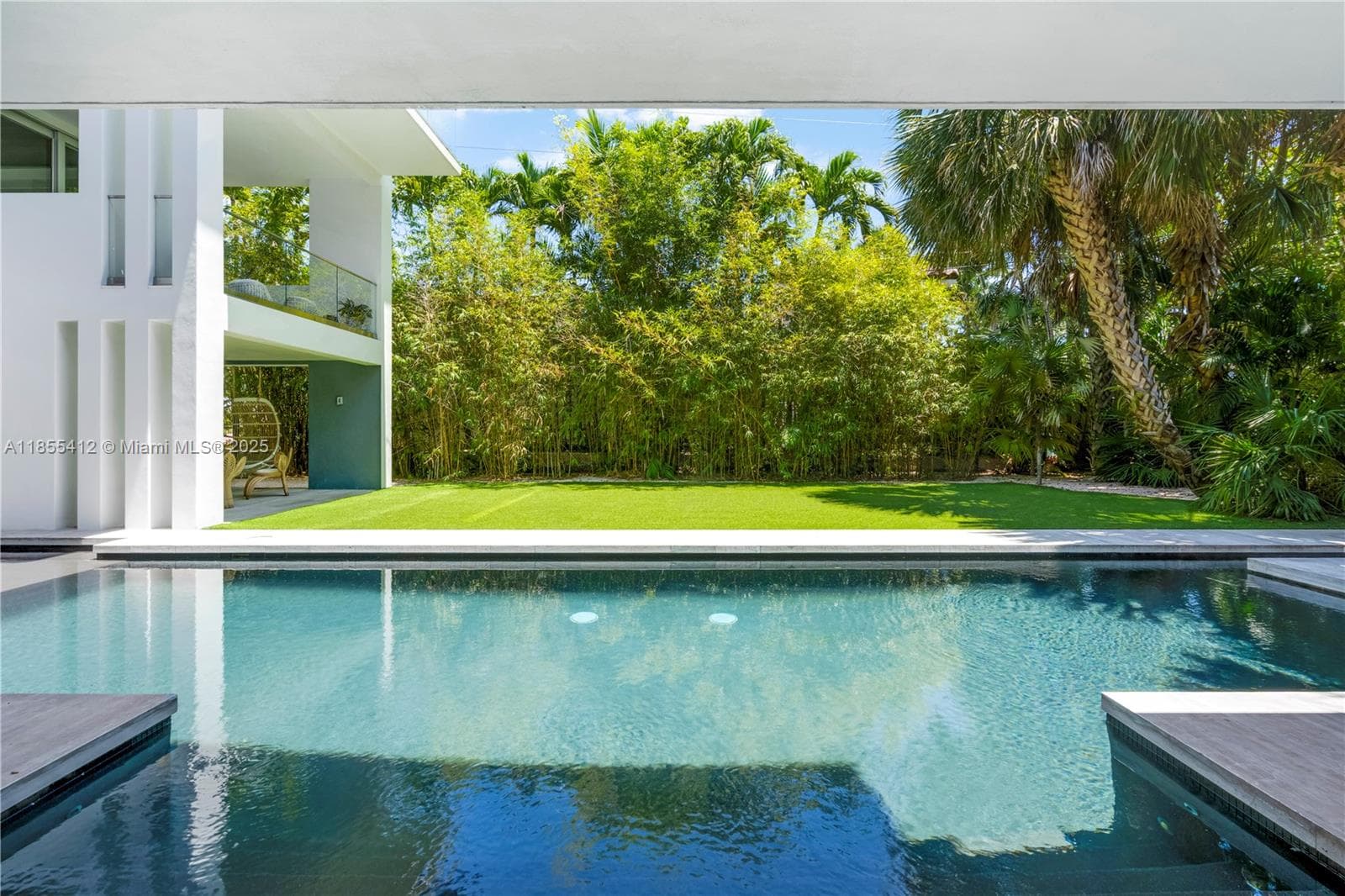 545 SABAL PALM, Key Biscayne FL 33149 — 72