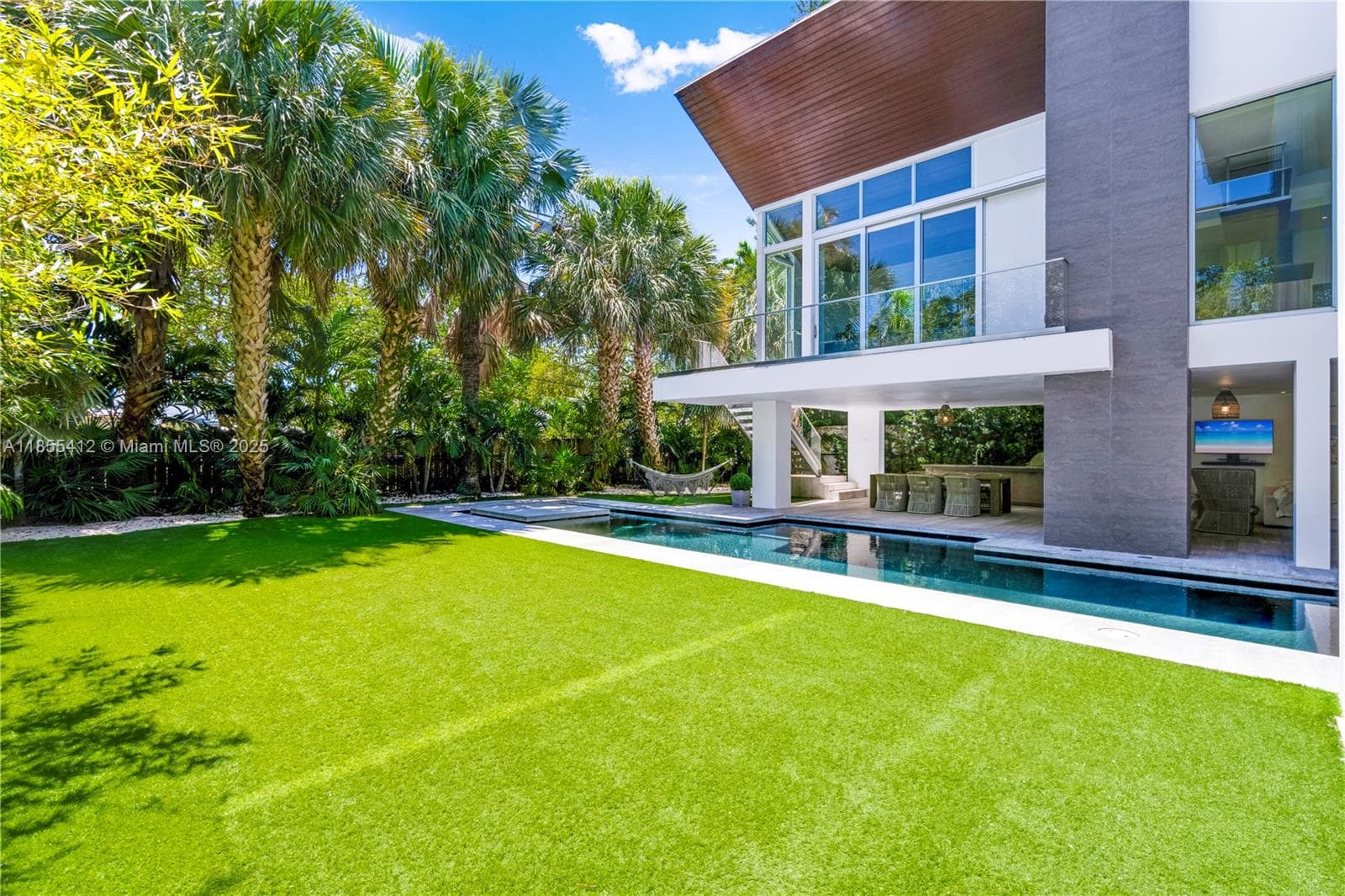 545 SABAL PALM, Key Biscayne FL 33149 — 61