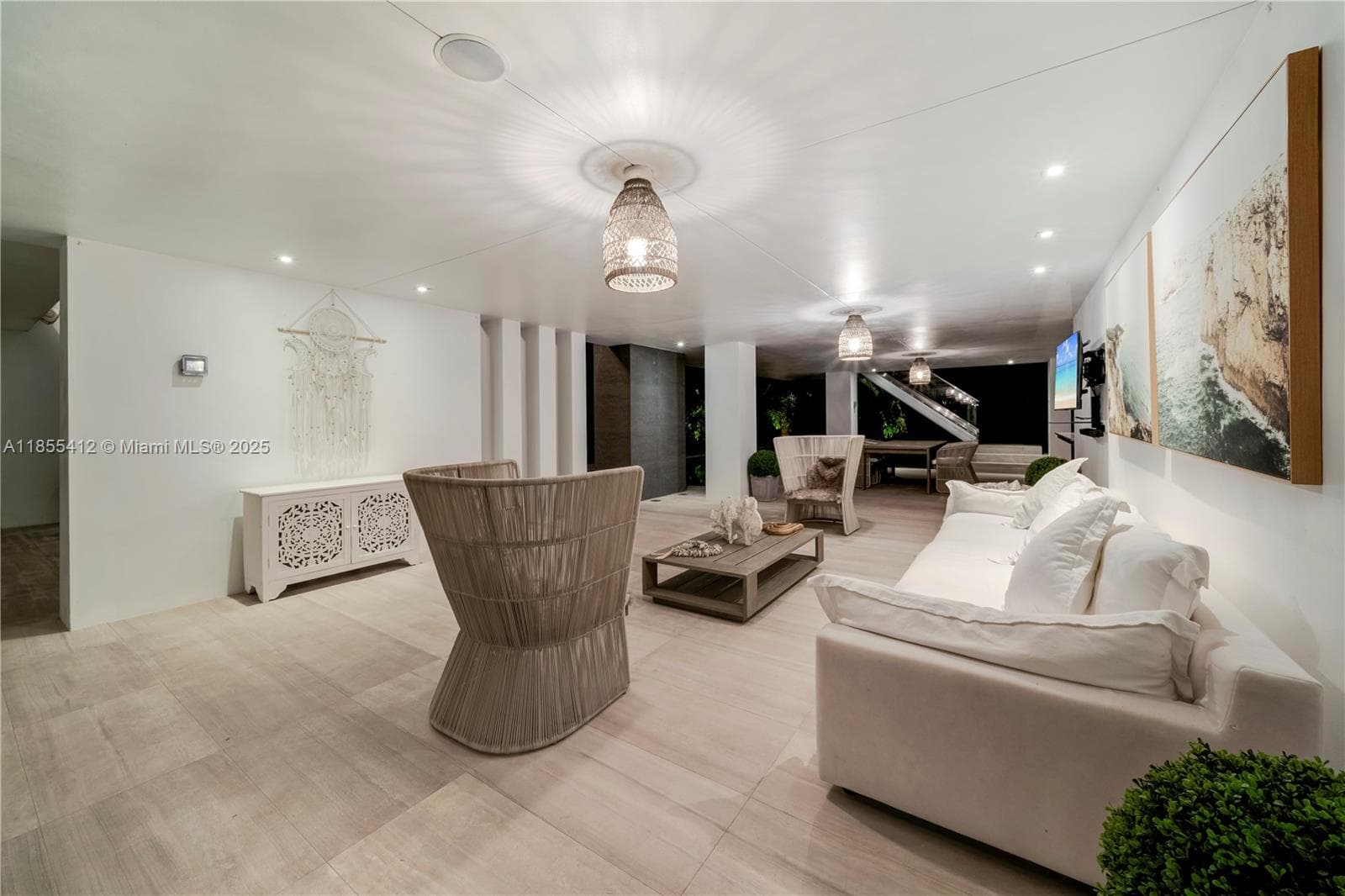 545 SABAL PALM, Key Biscayne FL 33149 — 33