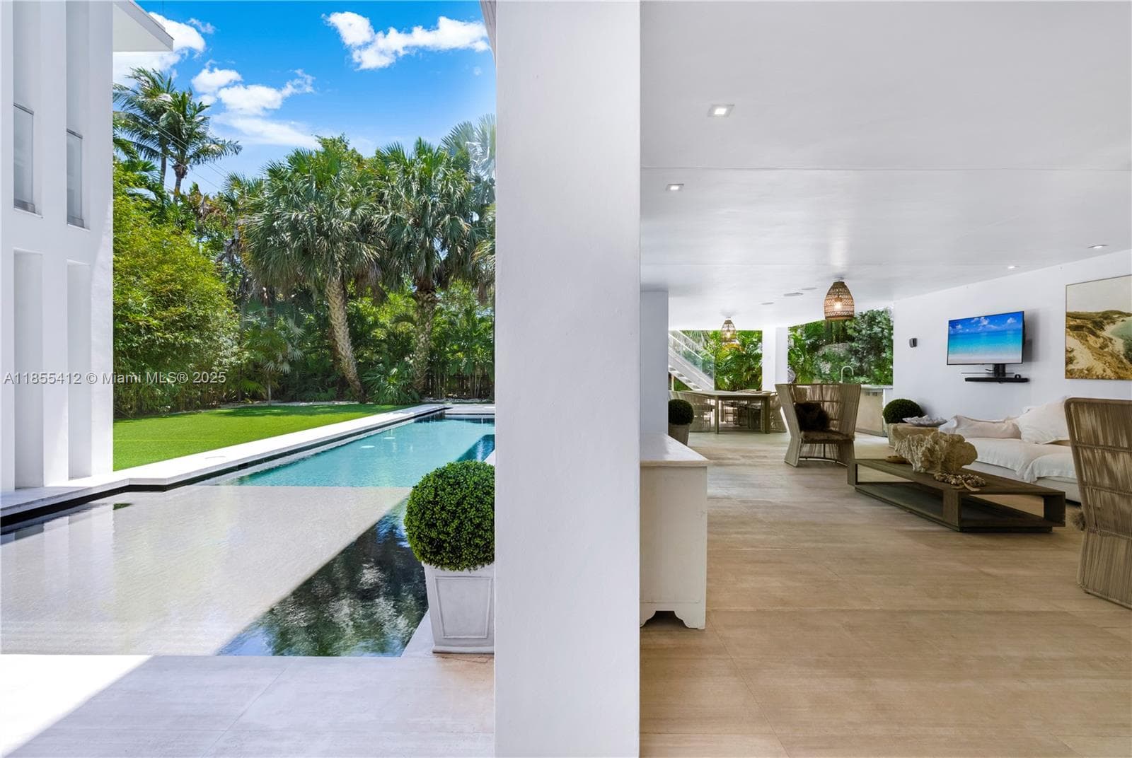 545 SABAL PALM, Key Biscayne FL 33149 — 74