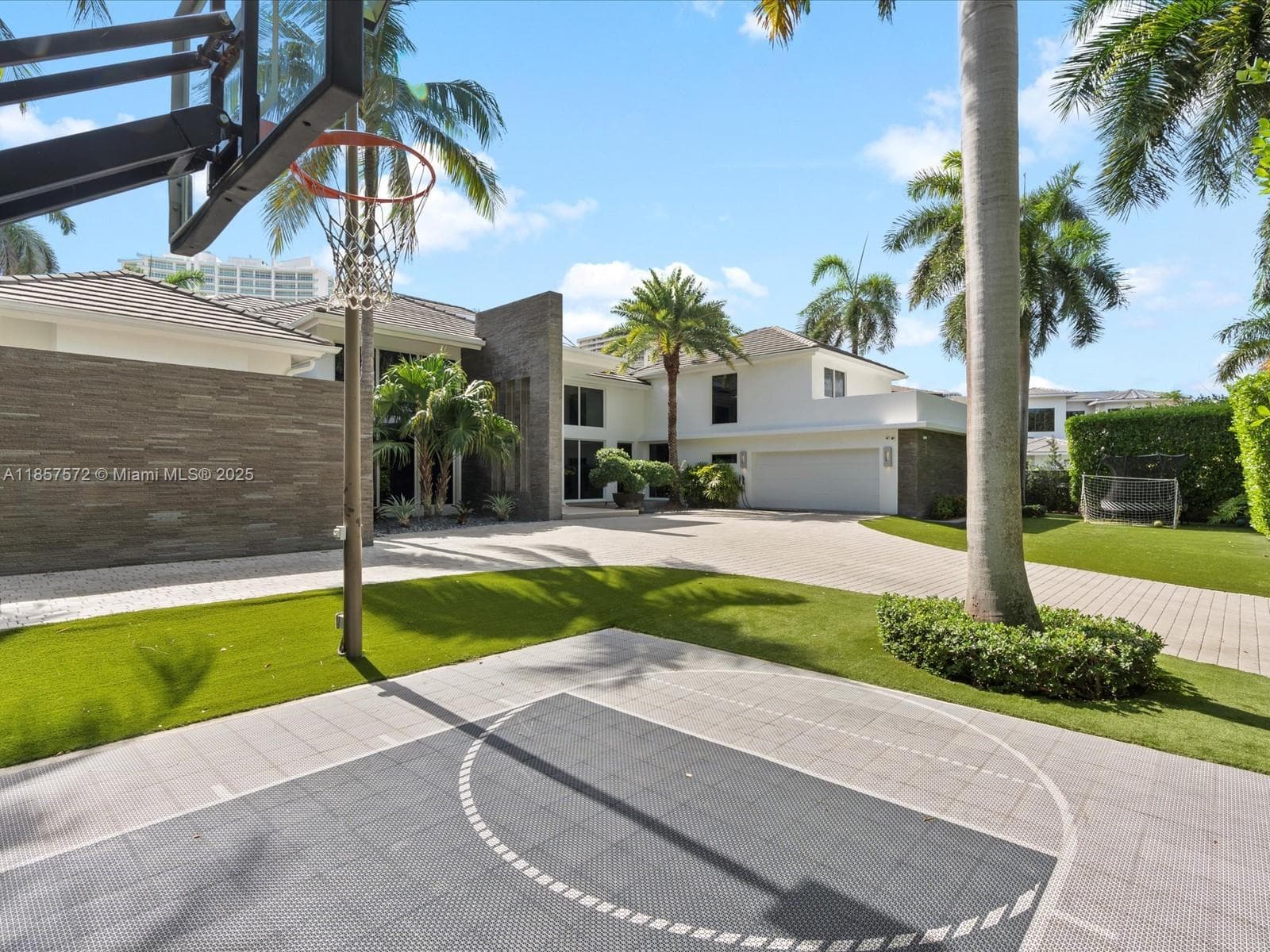 224 S ISLAND, Golden Beach FL 33160 — 5