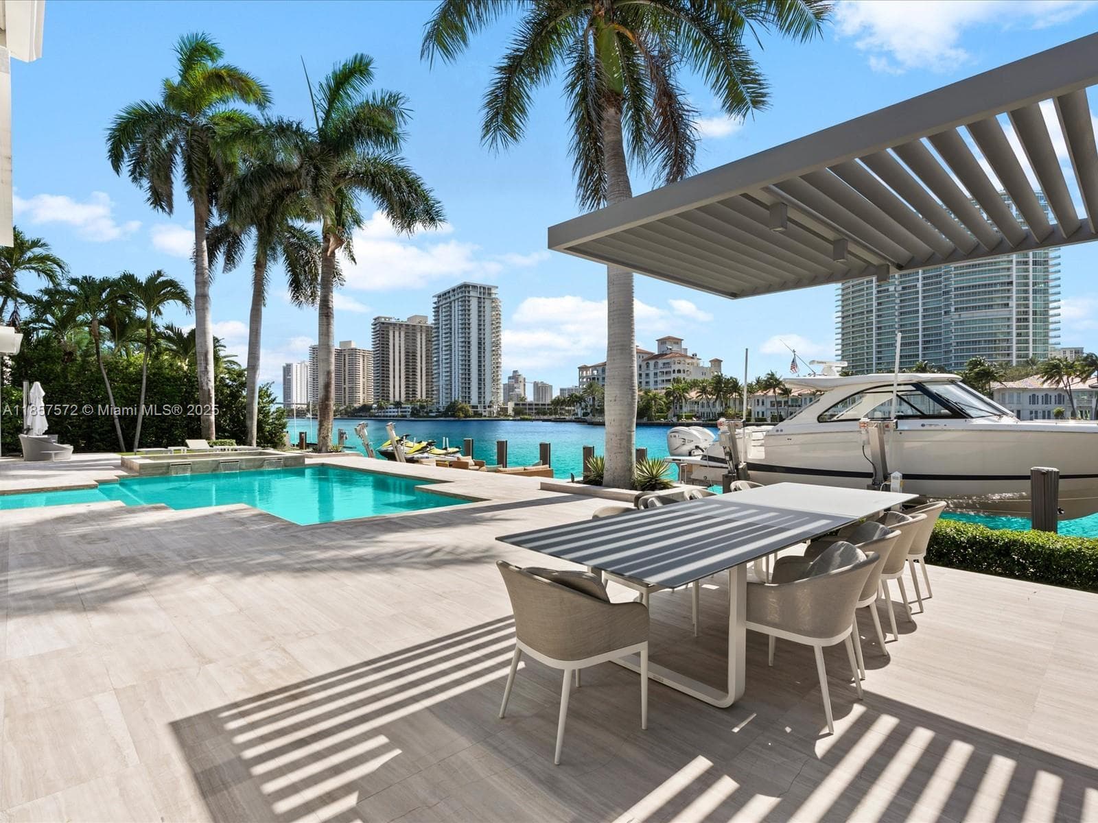 224 S ISLAND, Golden Beach FL 33160 — 20