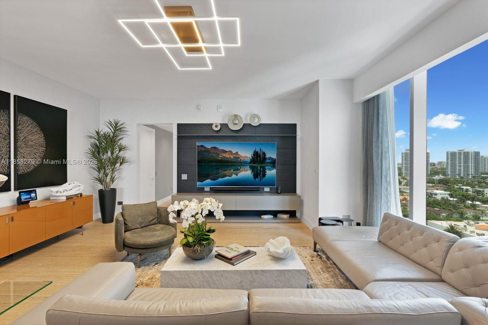 18501 Collins Ave, Sunny Isles Beach FL 33160 — 16