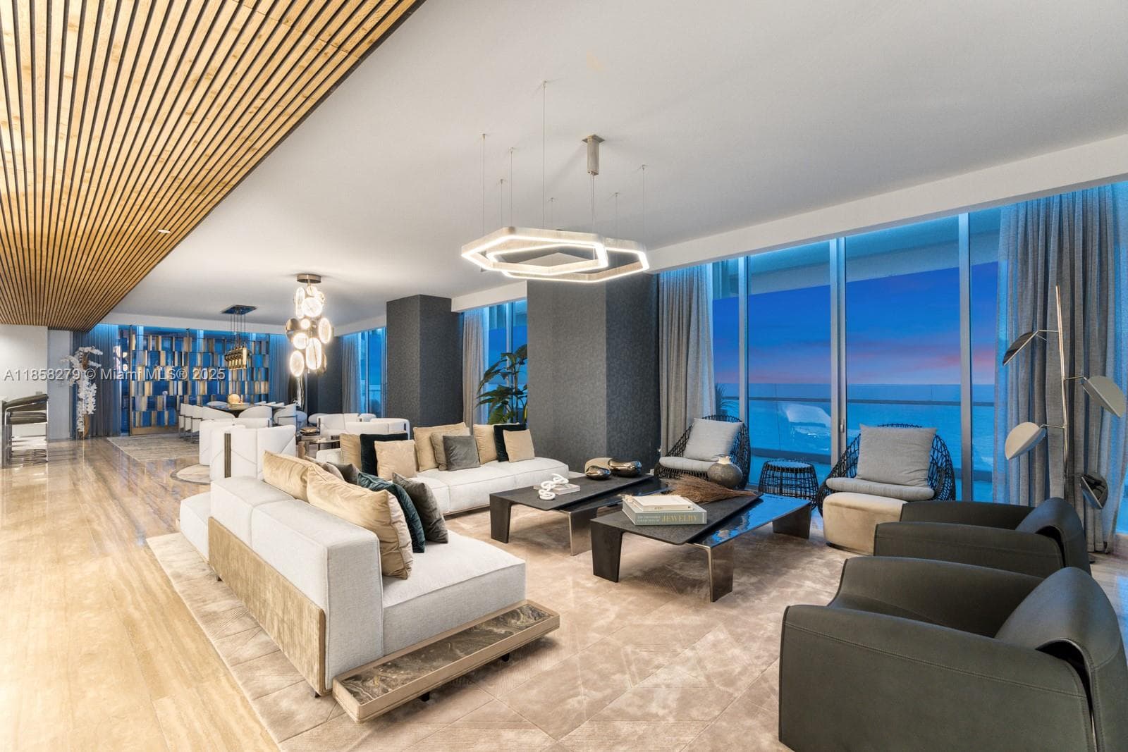 18501 Collins Ave, Sunny Isles Beach FL 33160 — 37