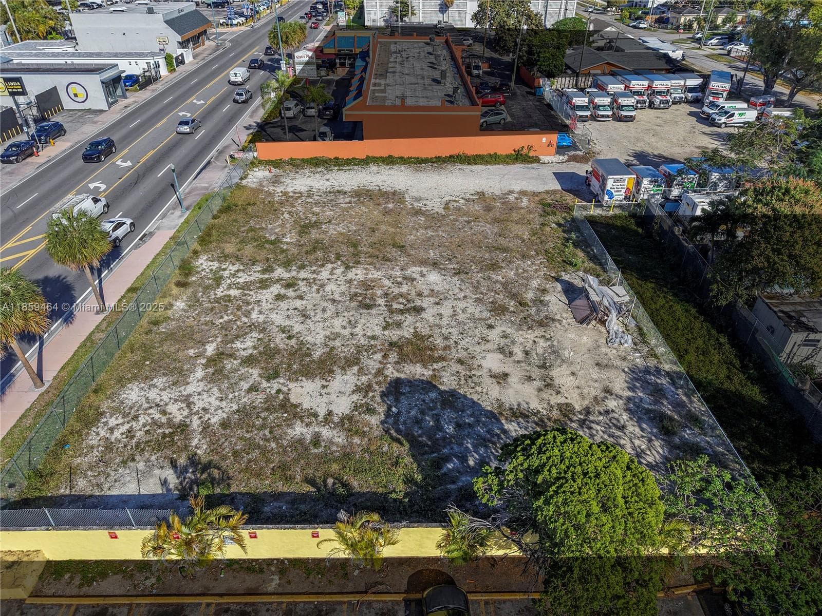 4350 SW 8th St, Coral Gables FL 33134 — 18