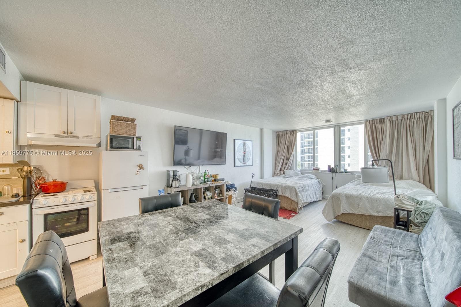 19201 Collins Ave # 822, Sunny Isles Beach FL 33160 — 5
