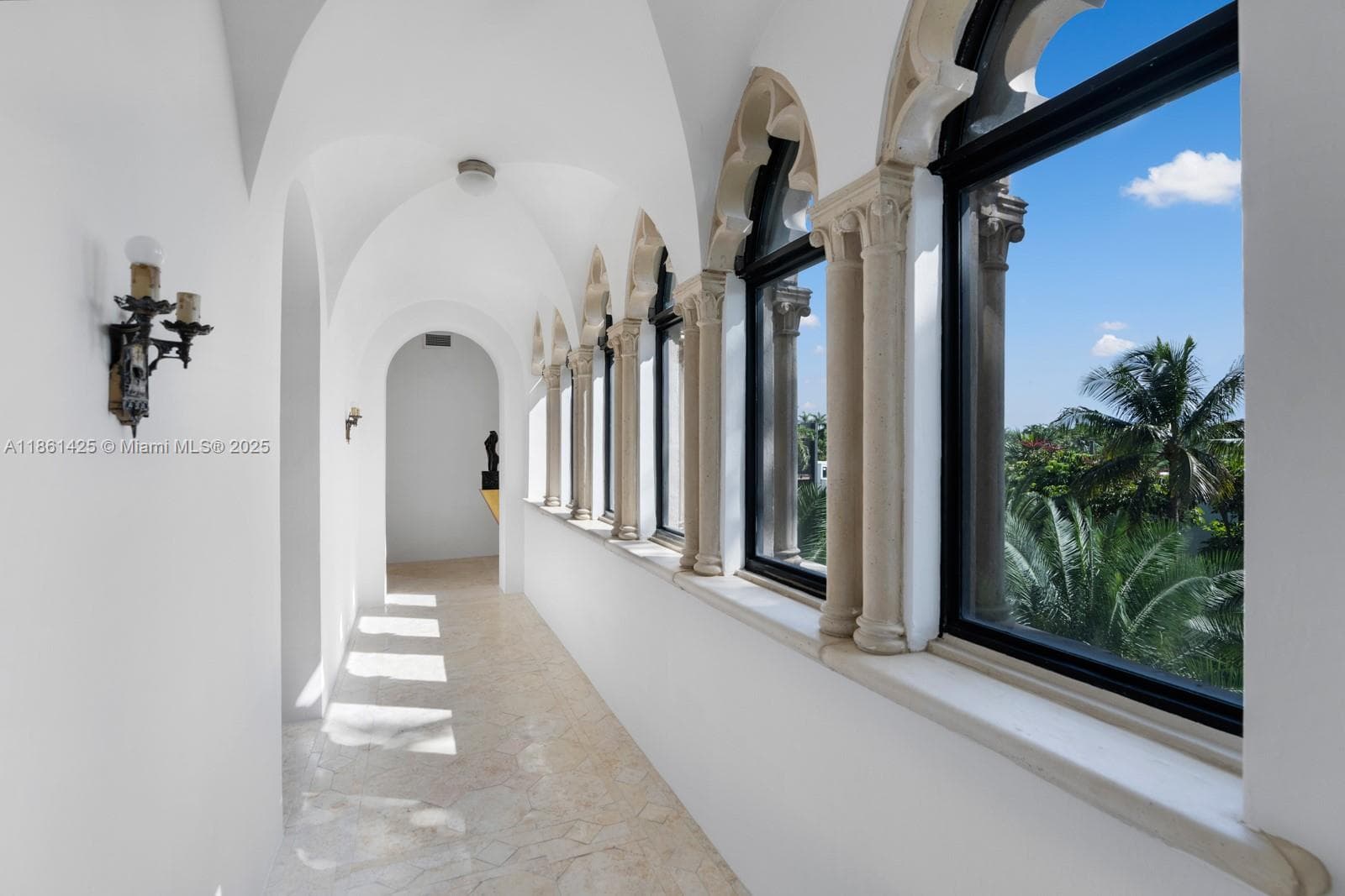 1840 S Bayshore Ln, Miami FL 33133 — 27