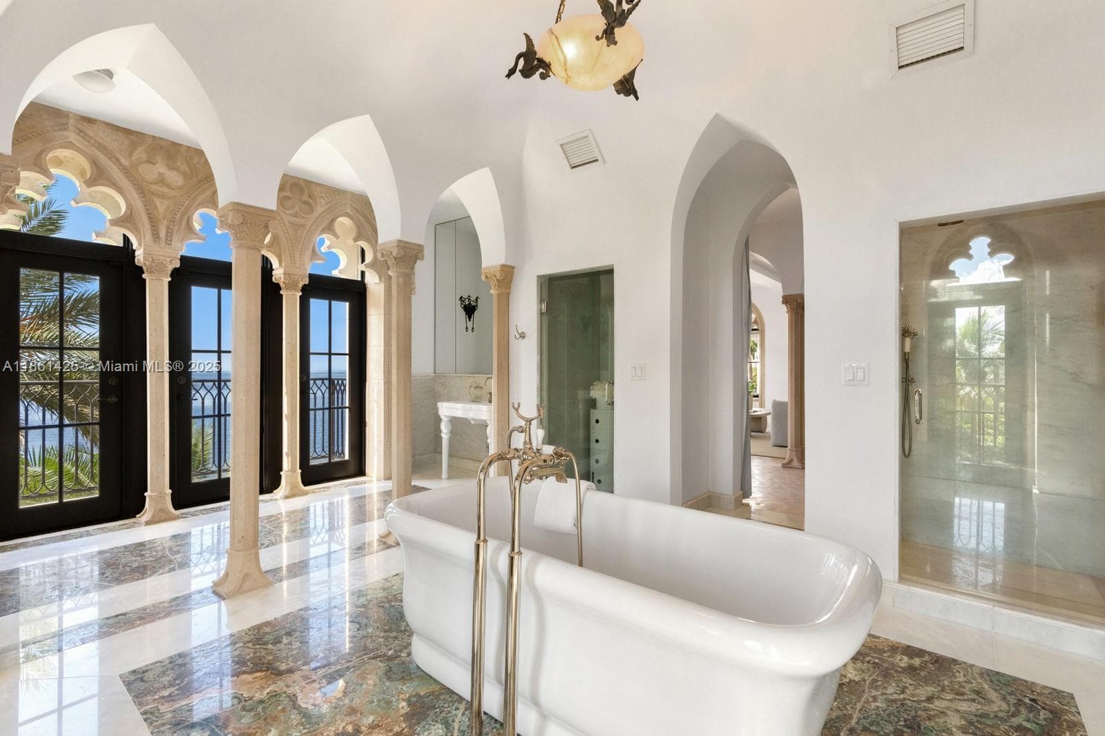 1840 S Bayshore Ln, Miami FL 33133 — 36