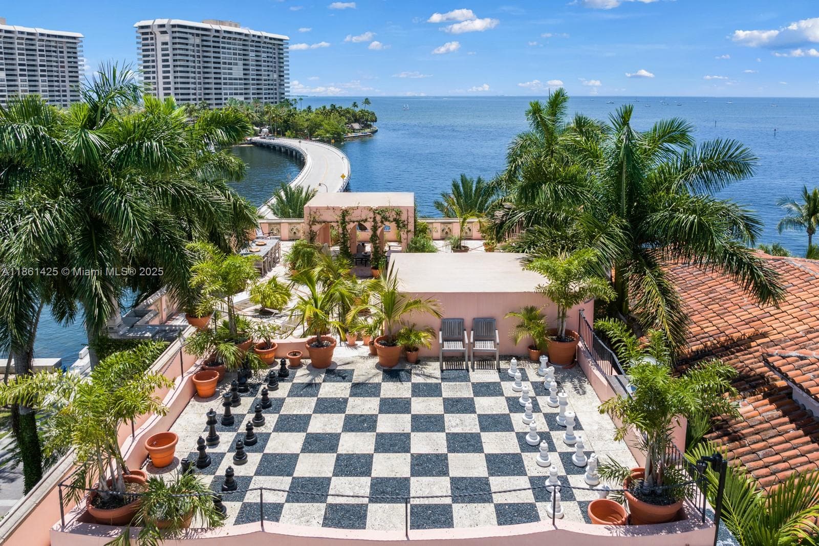 1840 S Bayshore Ln, Miami FL 33133 — 4
