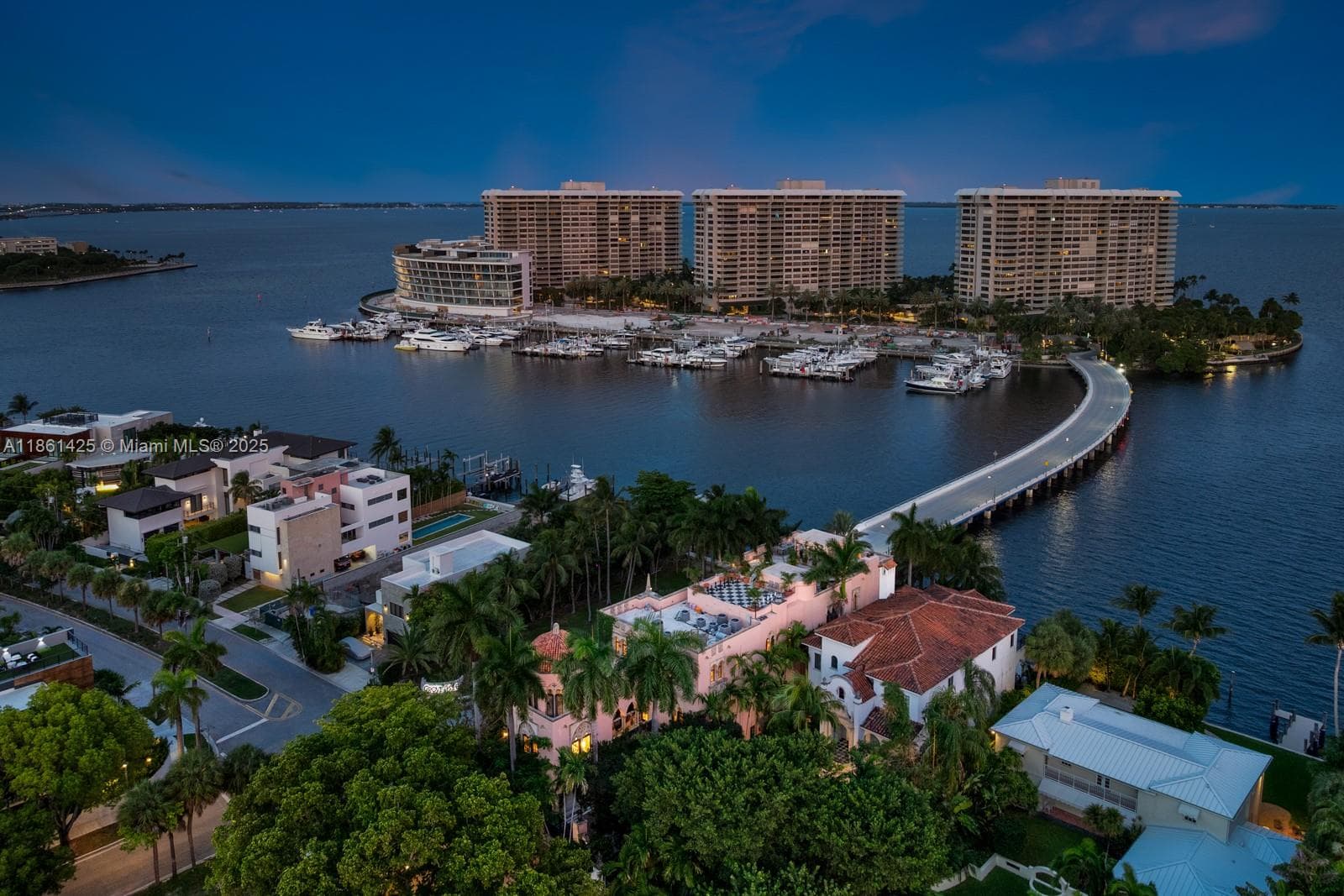 1840 S Bayshore Ln, Miami FL 33133 — 70