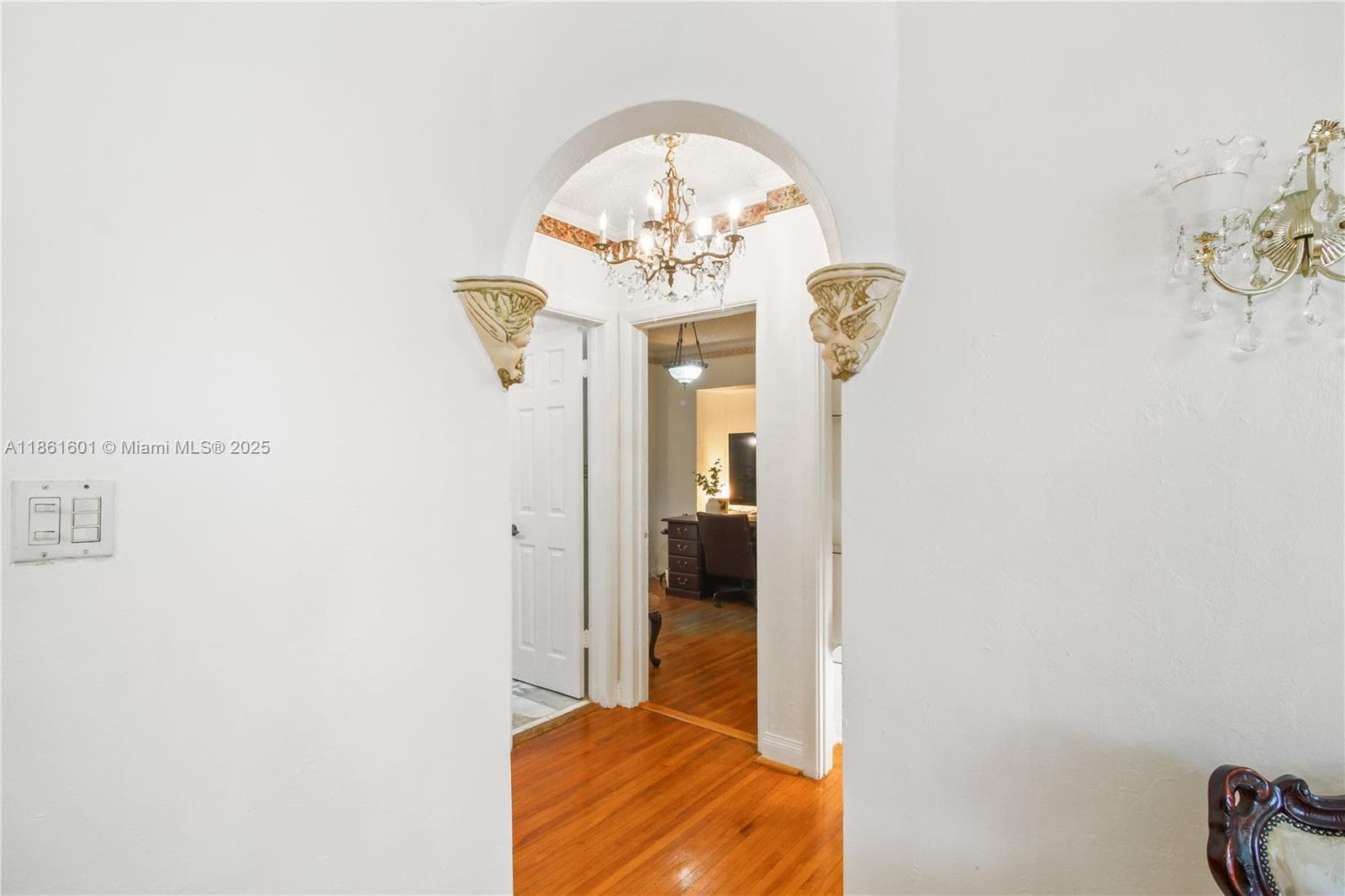 6101 SW 13th Ter, West Miami FL 33144 — 21