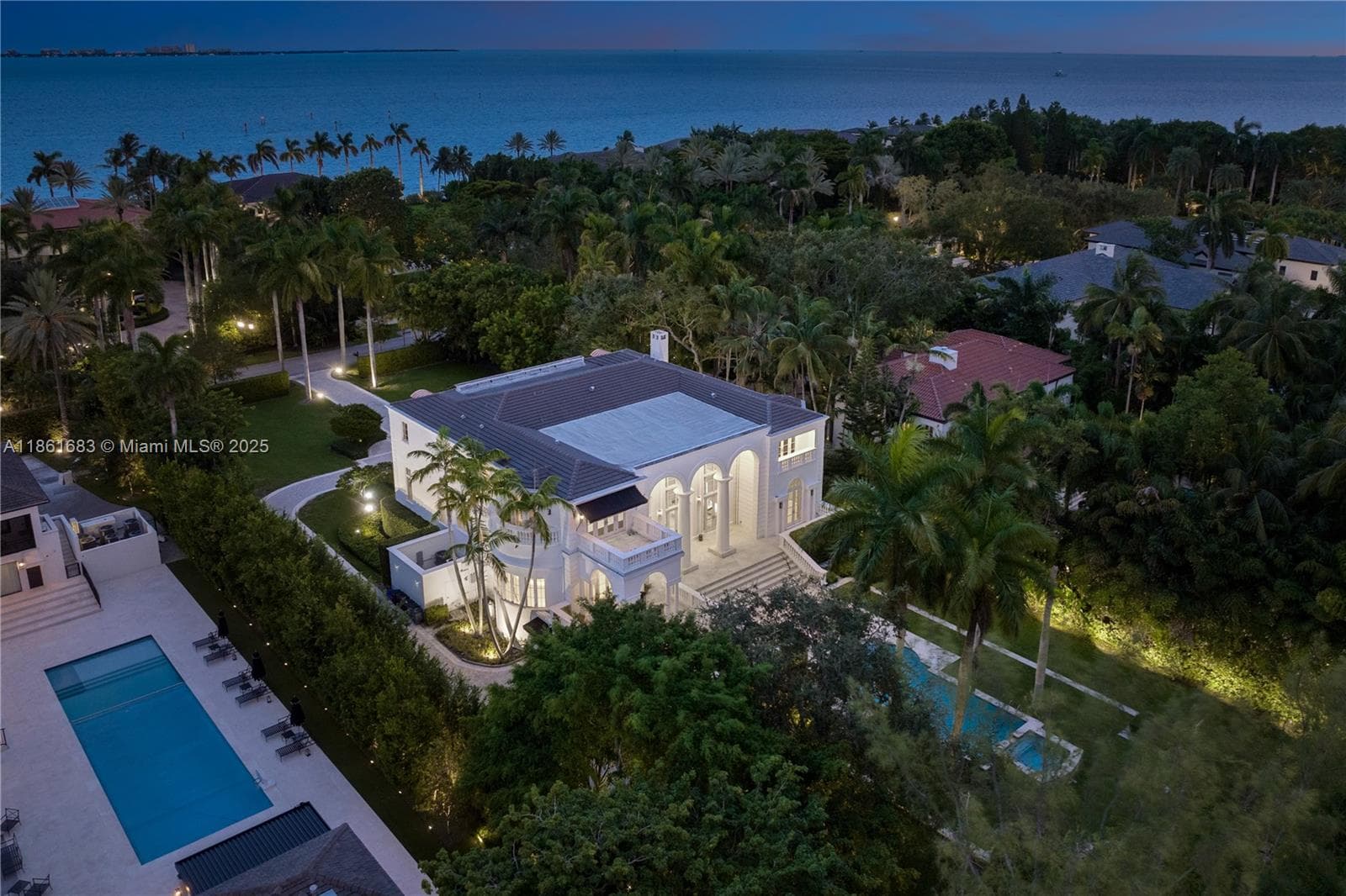 26 Tahiti Beach Island Rd, Coral Gables FL 33143 — 61