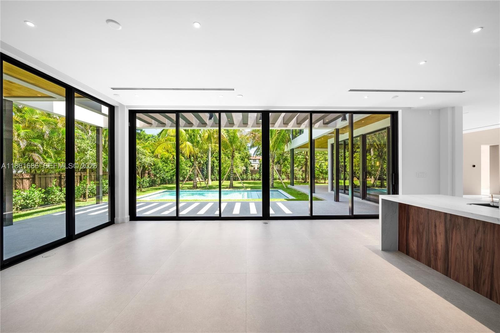 6250 SW 78th St, South Miami FL 33143 — 67