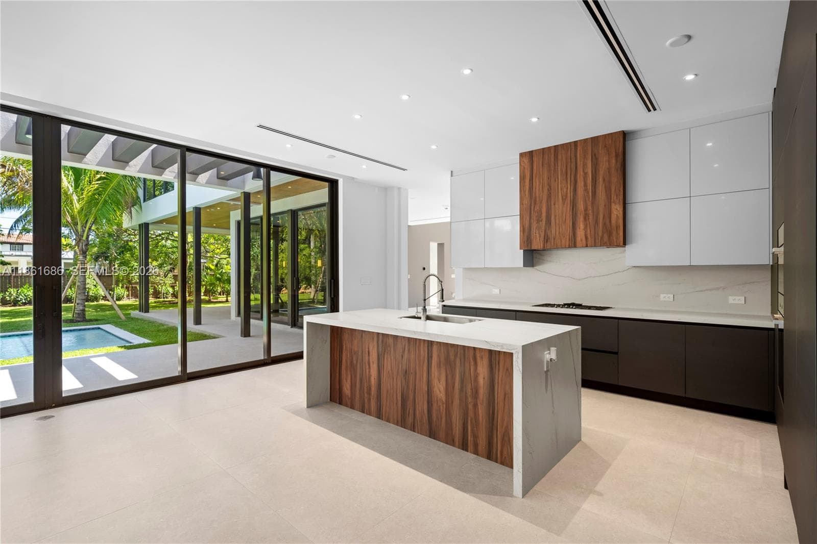 6250 SW 78th St, South Miami FL 33143 — 68