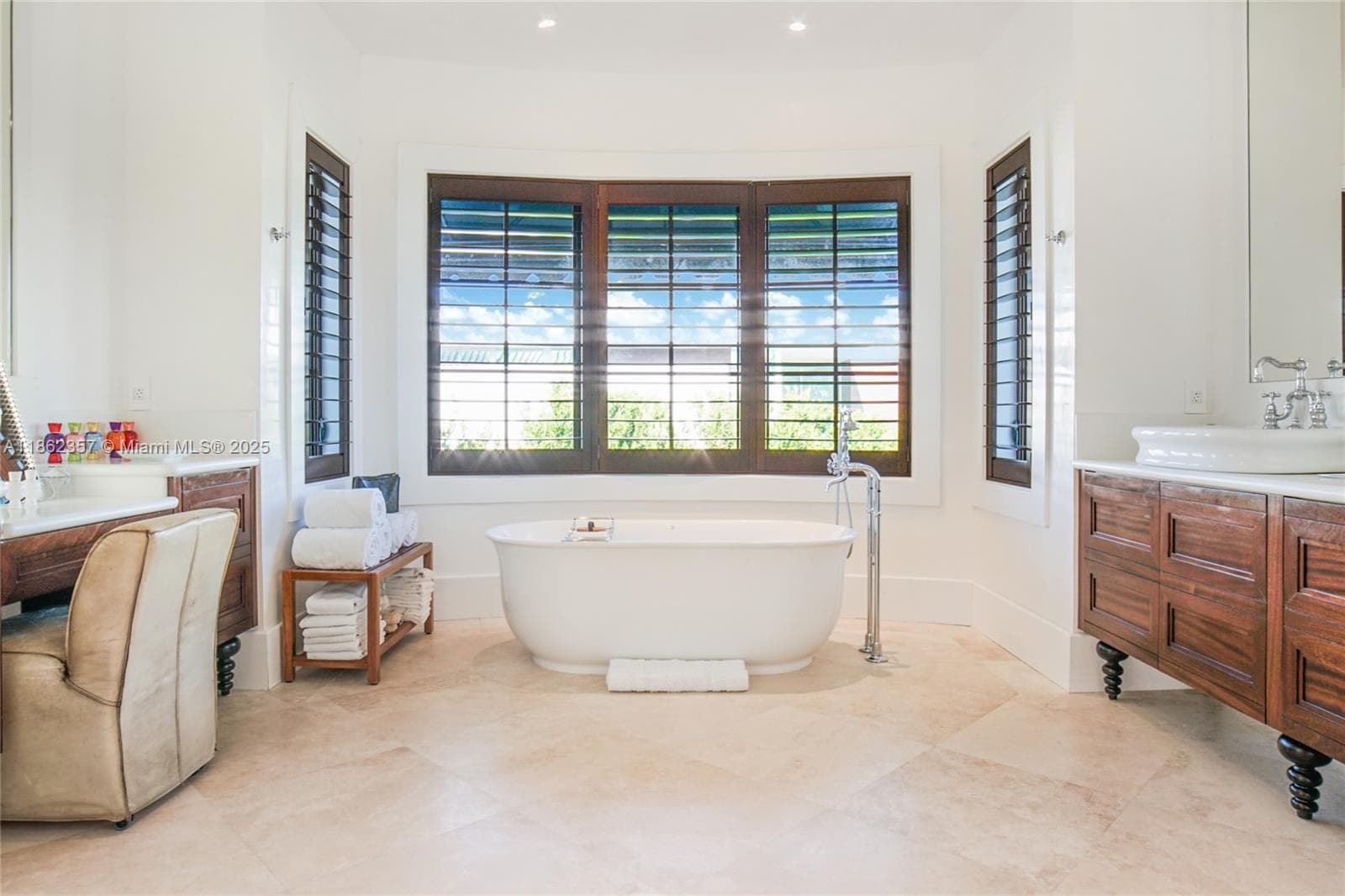 365 Gulf Rd, Key Biscayne FL 33149 — 24