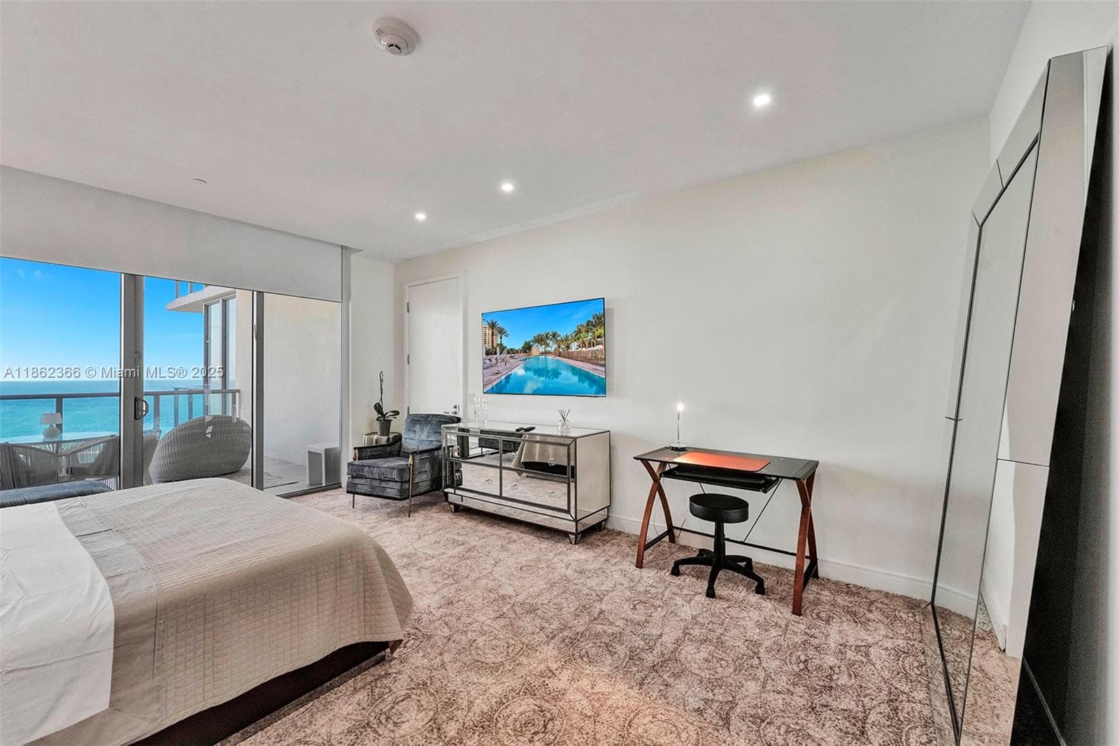 Bal Harbour Center Condo, Bal Harbour, FL — 31