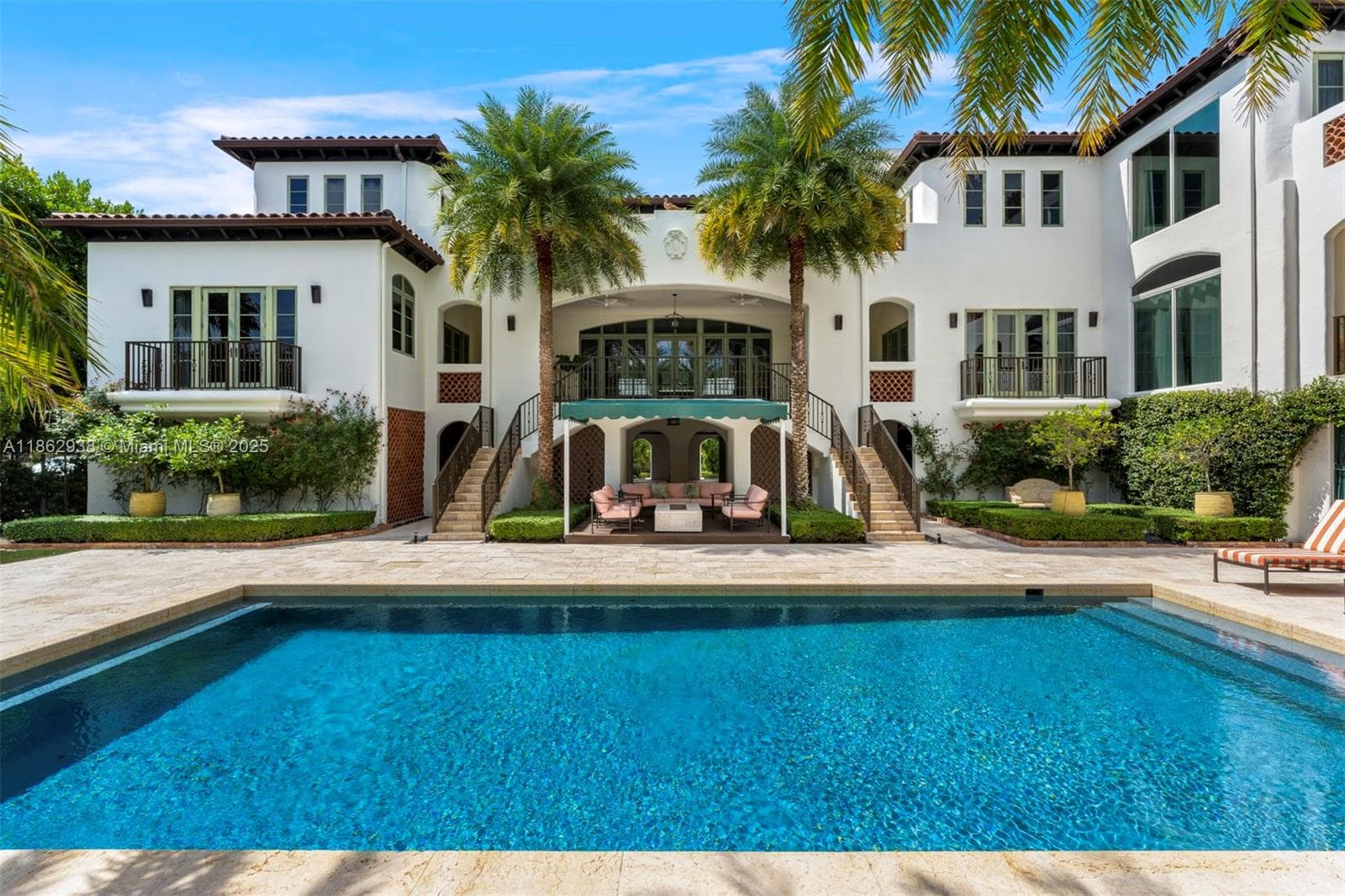 3305 S Moorings Way, Miami FL 33133 — 17
