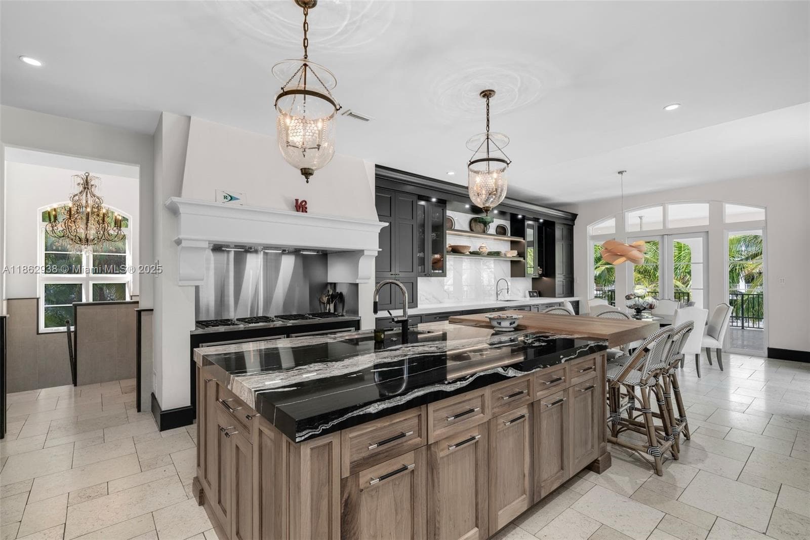 3305 S Moorings Way, Miami FL 33133 — 7