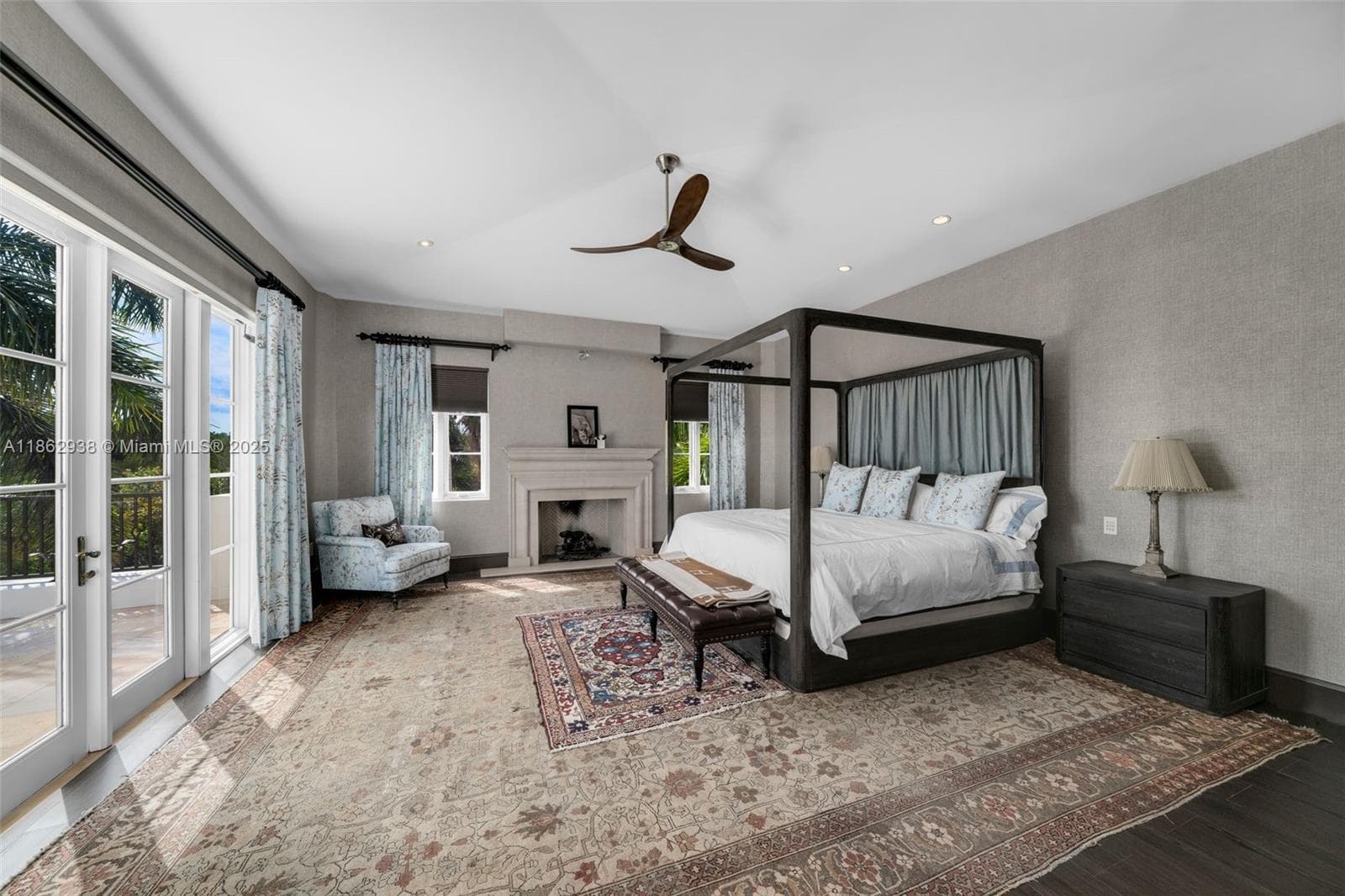 3305 S Moorings Way, Miami FL 33133 — 8