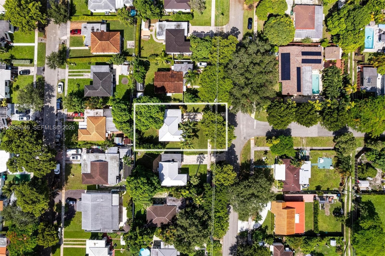 6320 NW 41st St, Virginia Gardens FL 33166 — 43