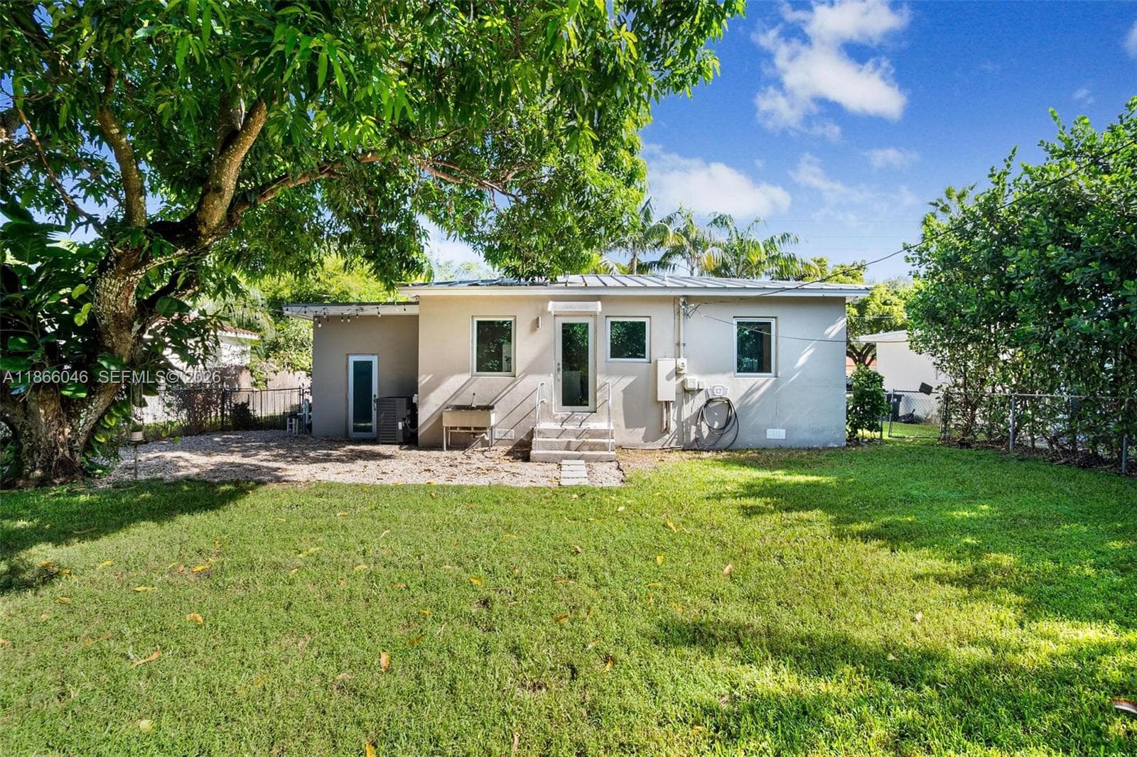6320 NW 41st St, Virginia Gardens FL 33166 — 7