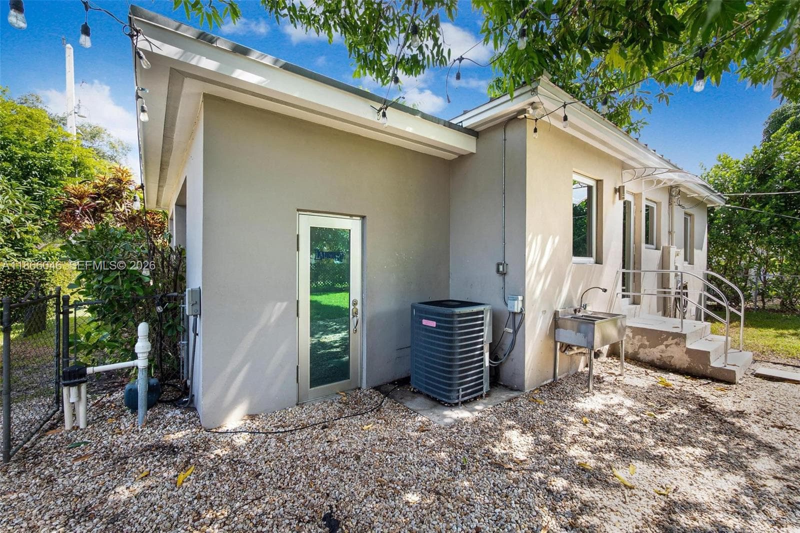 6320 NW 41st St, Virginia Gardens FL 33166 — 9
