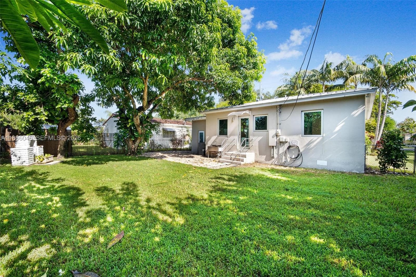 6320 NW 41st St, Virginia Gardens FL 33166 — 8
