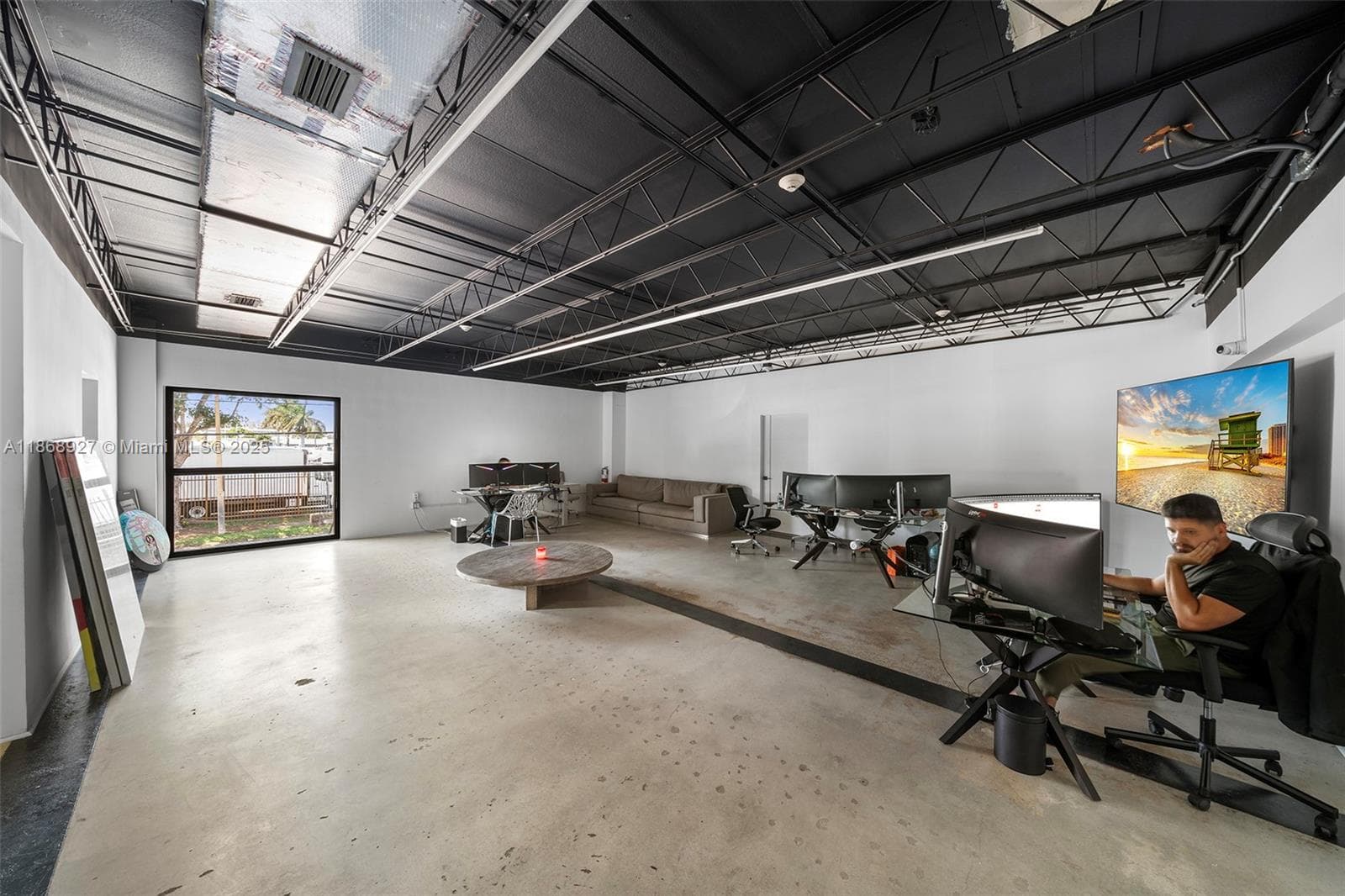 8700 NW 7th Ave, Miami FL 33150 — 8