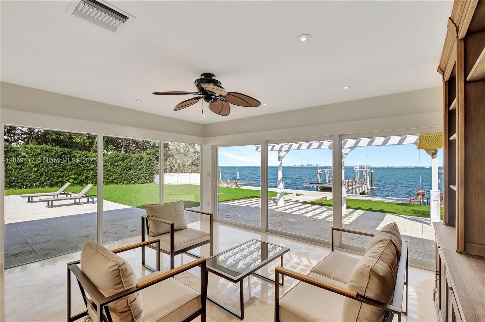 200 Harbor Dr, Key Biscayne FL 33149 — 18