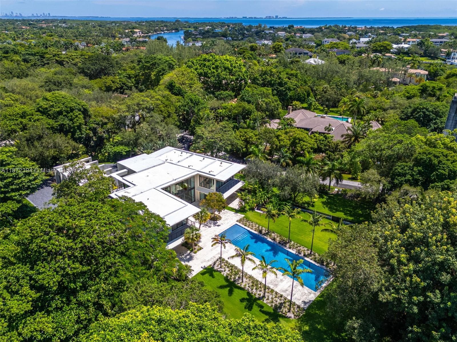 9440 Old Cutler Ln, Coral Gables FL 33156 — 73
