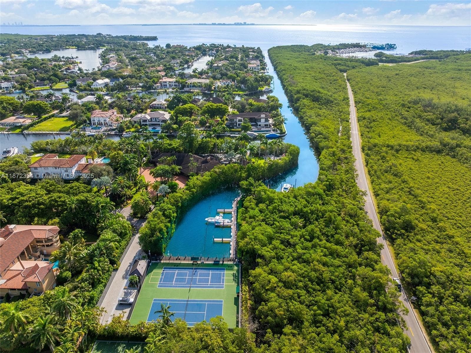 9440 Old Cutler Ln, Coral Gables FL 33156 — 75