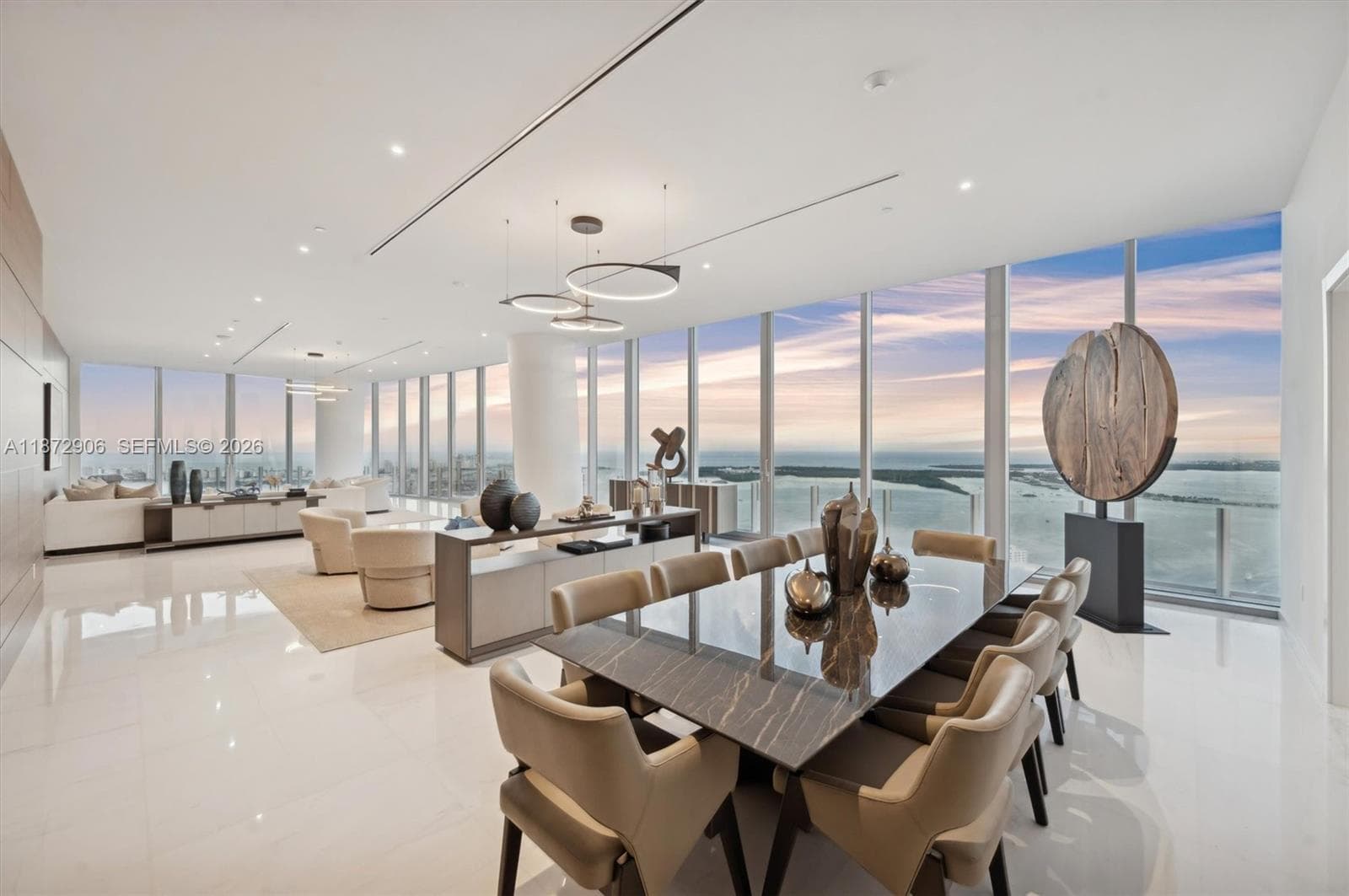 300 Biscayne Blvd Way, Miami FL 33131 — 77