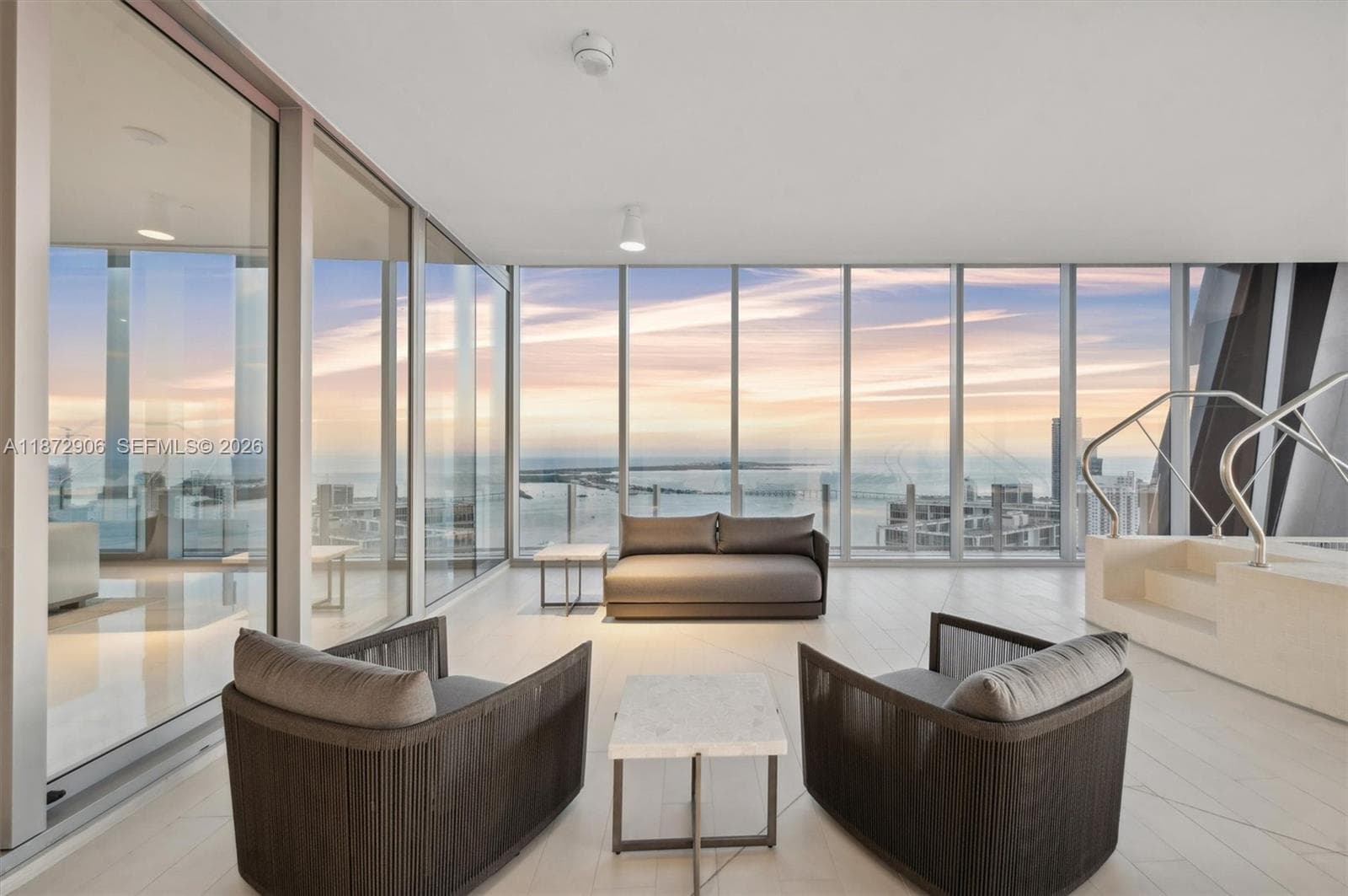 300 Biscayne Blvd Way, Miami FL 33131 — 80
