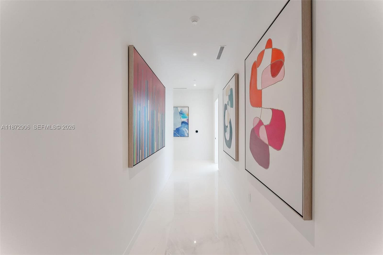 300 Biscayne Blvd Way, Miami FL 33131 — 45