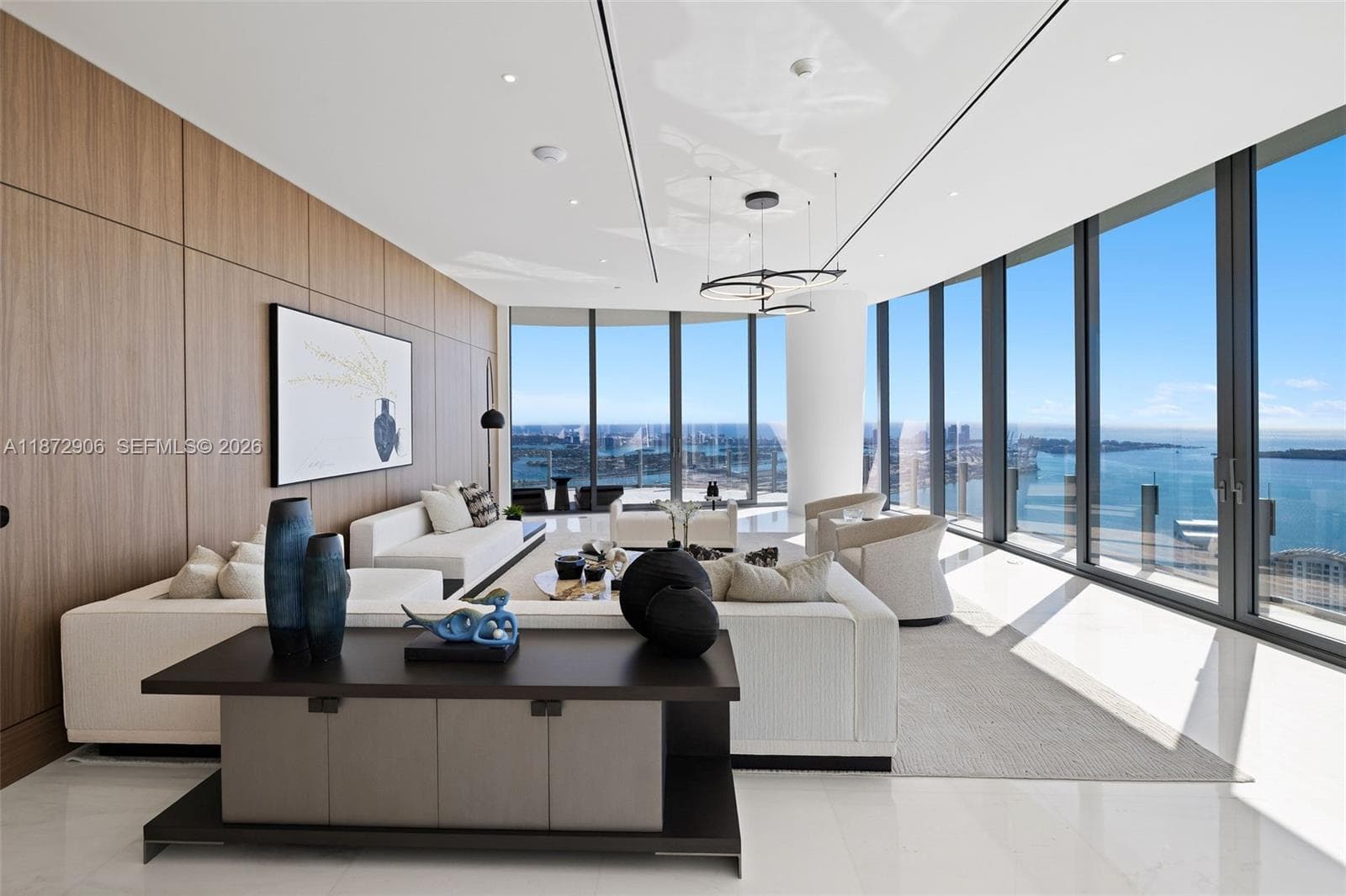 300 Biscayne Blvd Way, Miami FL 33131 — 29