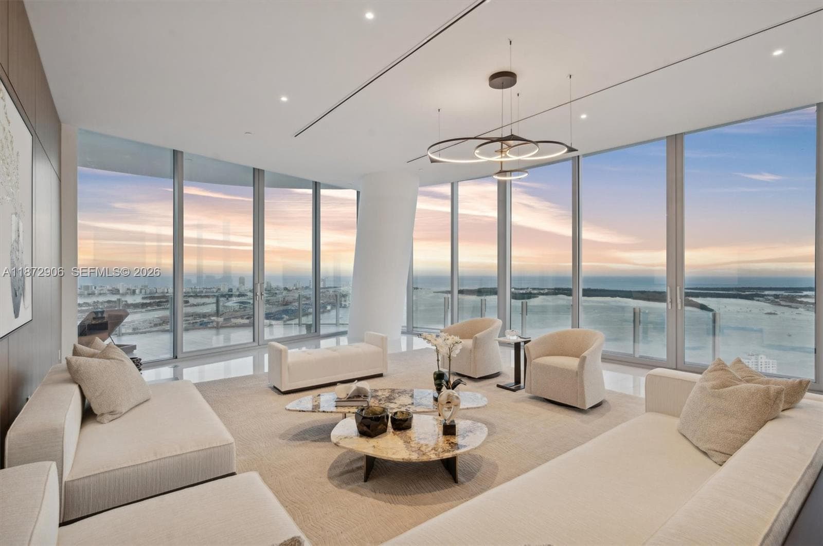300 Biscayne Blvd Way, Miami FL 33131 — 78