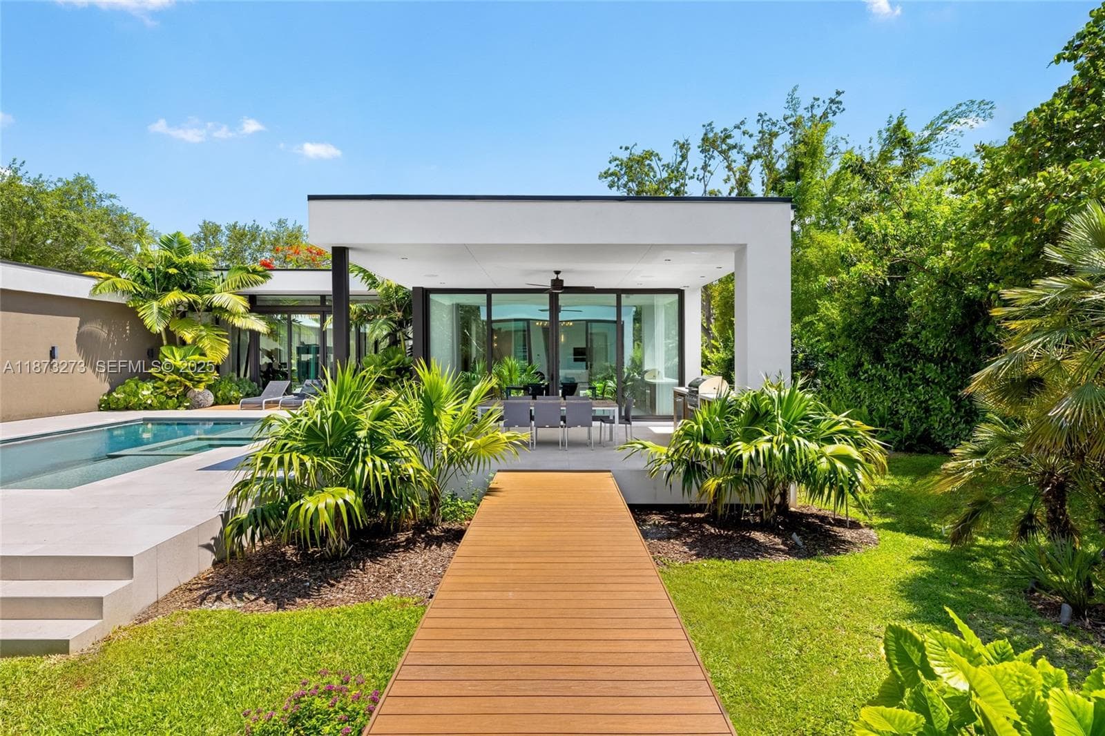 12100 SW 79th Ave, Pinecrest FL 33156 — 66