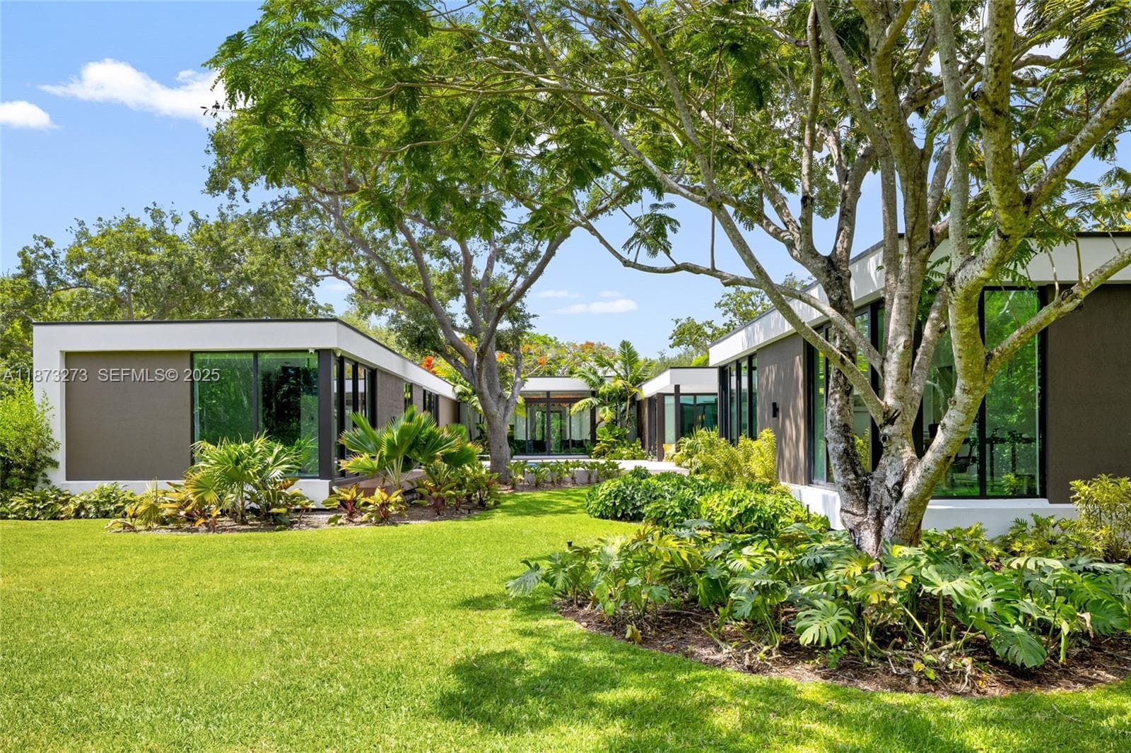 12100 SW 79th Ave, Pinecrest FL 33156 — 84