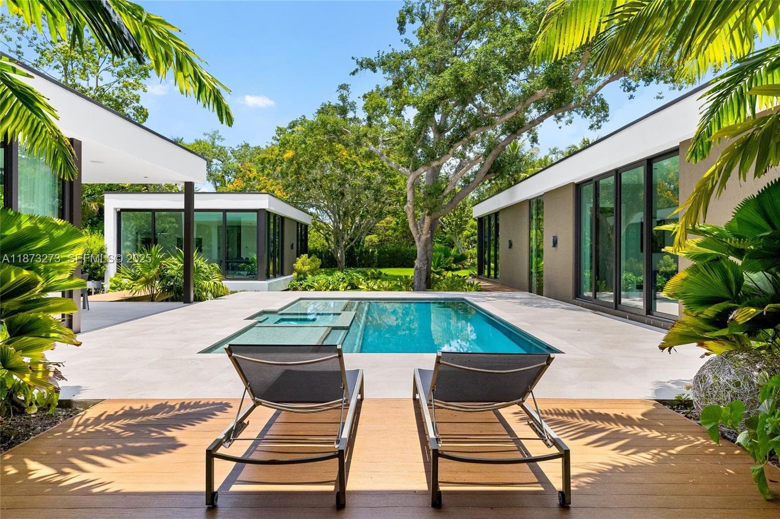 12100 SW 79th Ave, Pinecrest FL 33156 — 1