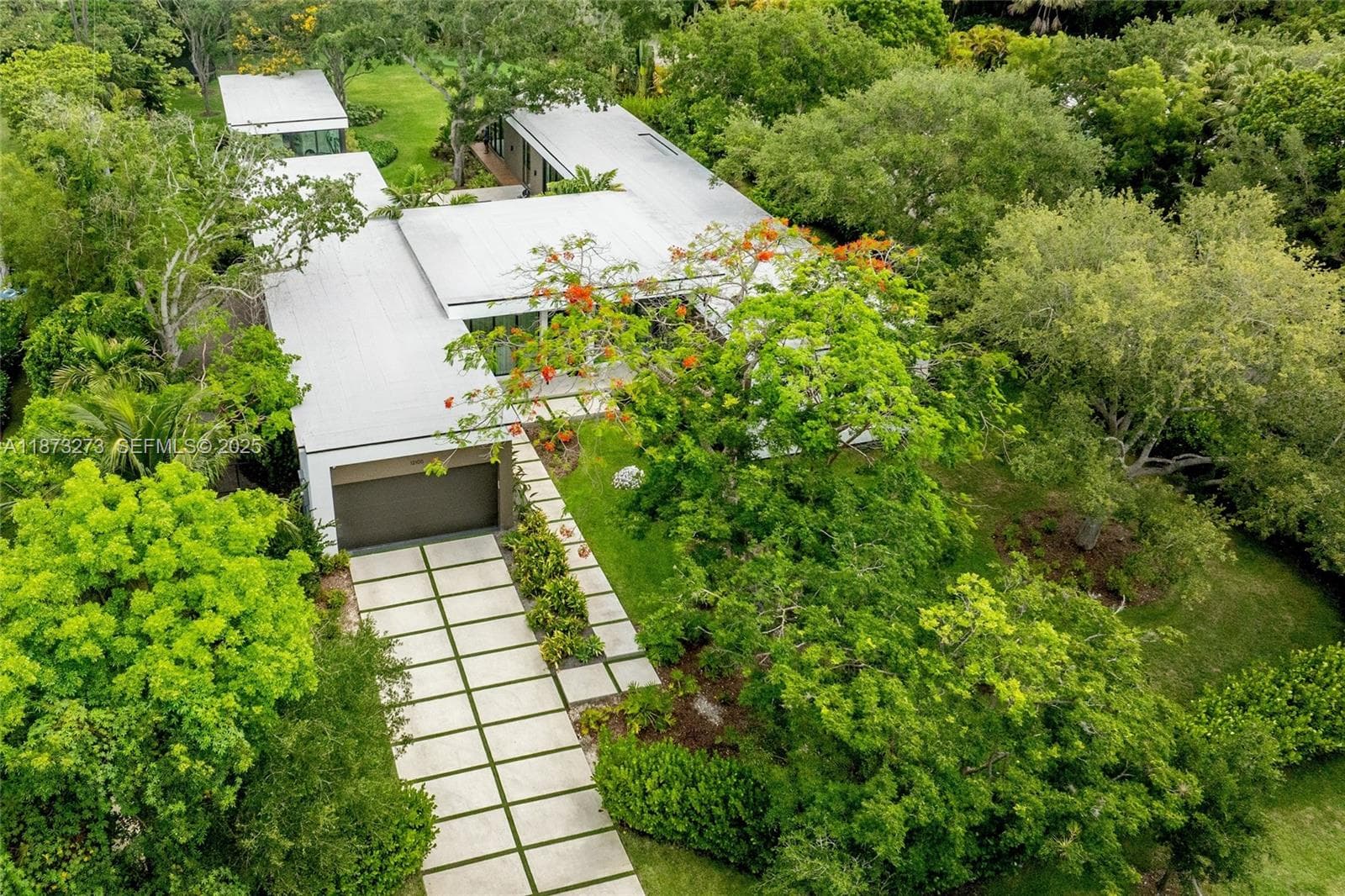 12100 SW 79th Ave, Pinecrest FL 33156 — 89