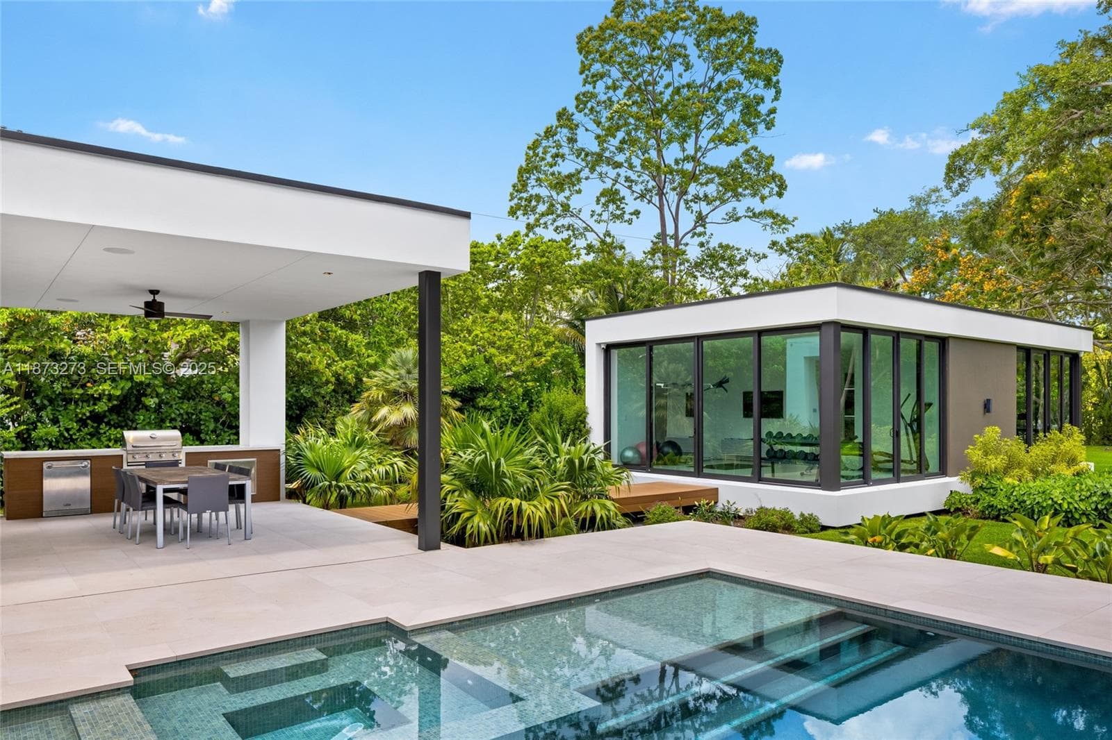 12100 SW 79th Ave, Pinecrest FL 33156 — 61