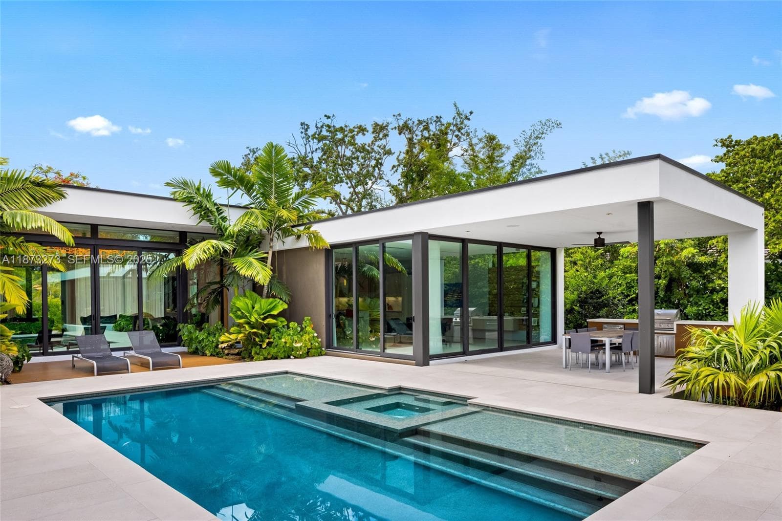 12100 SW 79th Ave, Pinecrest FL 33156 — 65