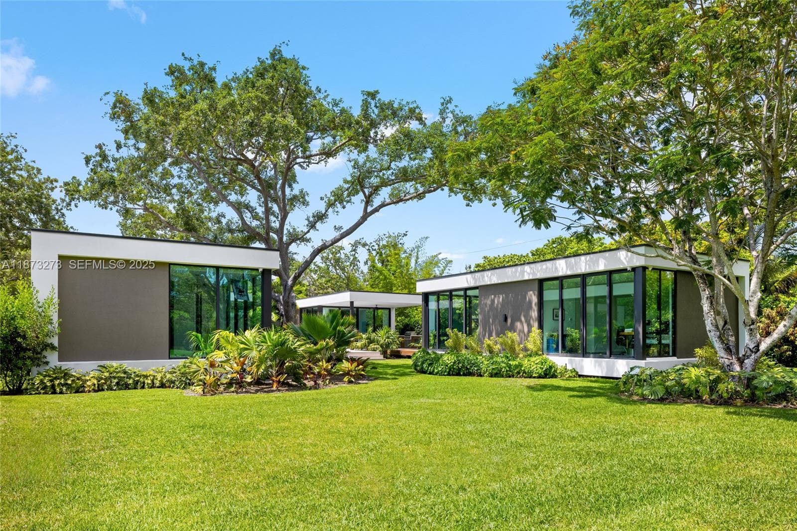 12100 SW 79th Ave, Pinecrest FL 33156 — 82