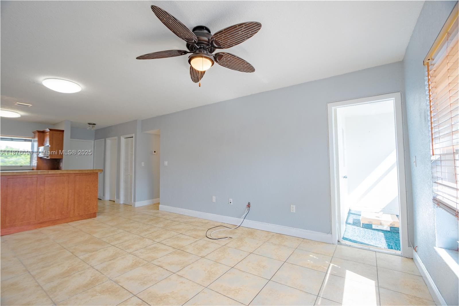 120 Royal Palm Rd # 315, Hialeah Gardens FL 33016 — 5