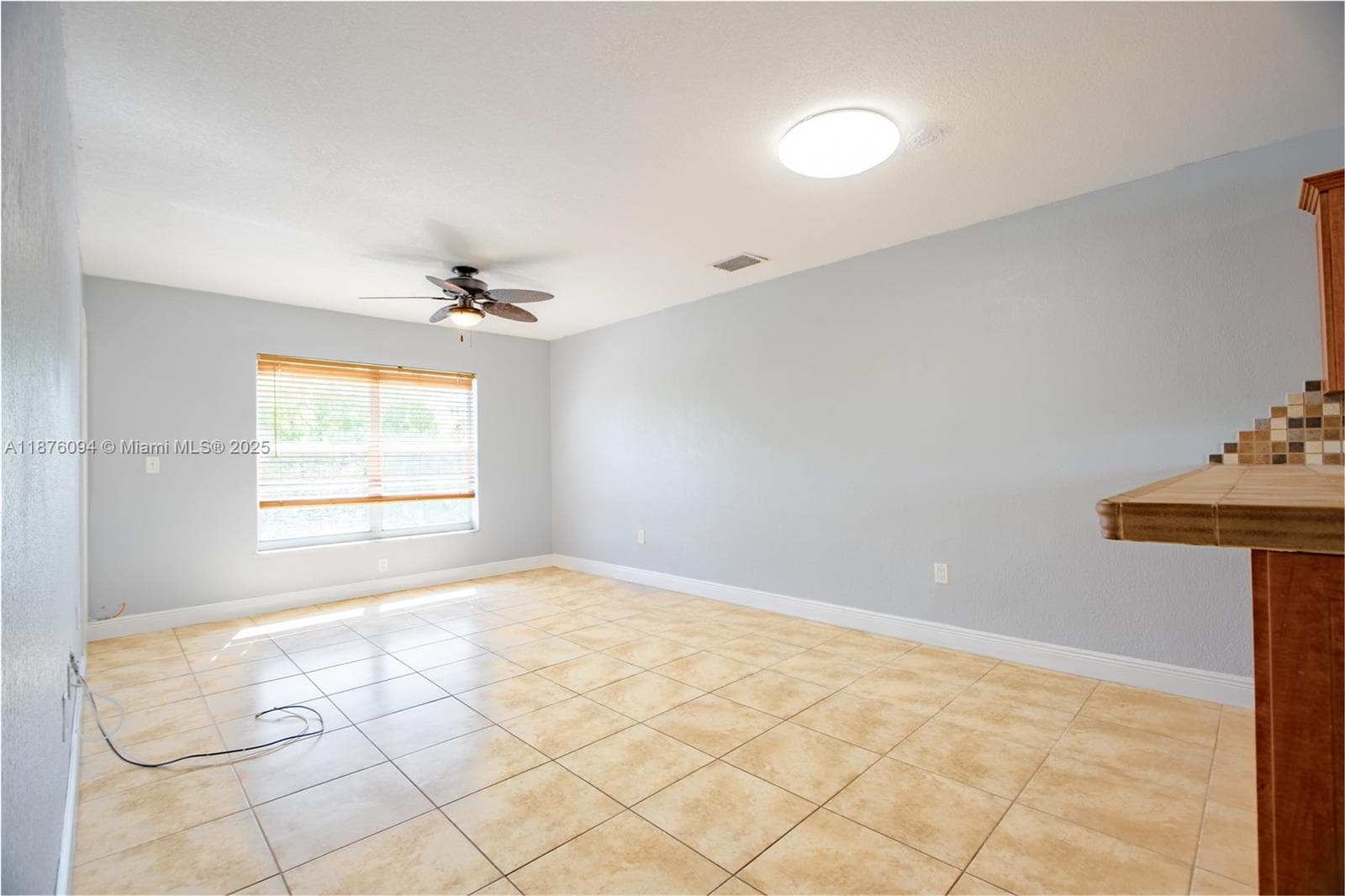 120 Royal Palm Rd # 315, Hialeah Gardens FL 33016 — 4