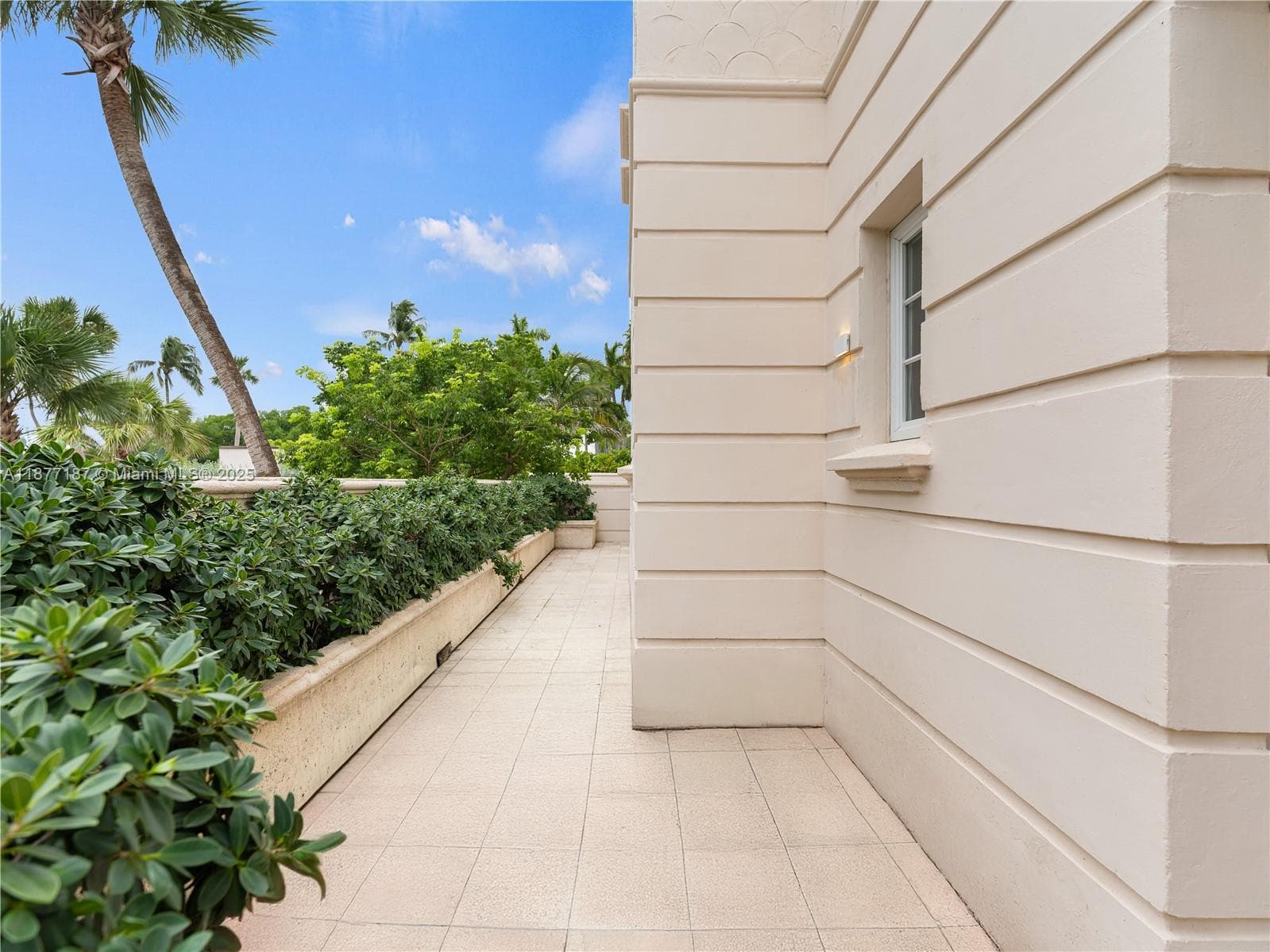 8011 Fisher Island Dr # 8011, Miami Beach FL 33109 — 68