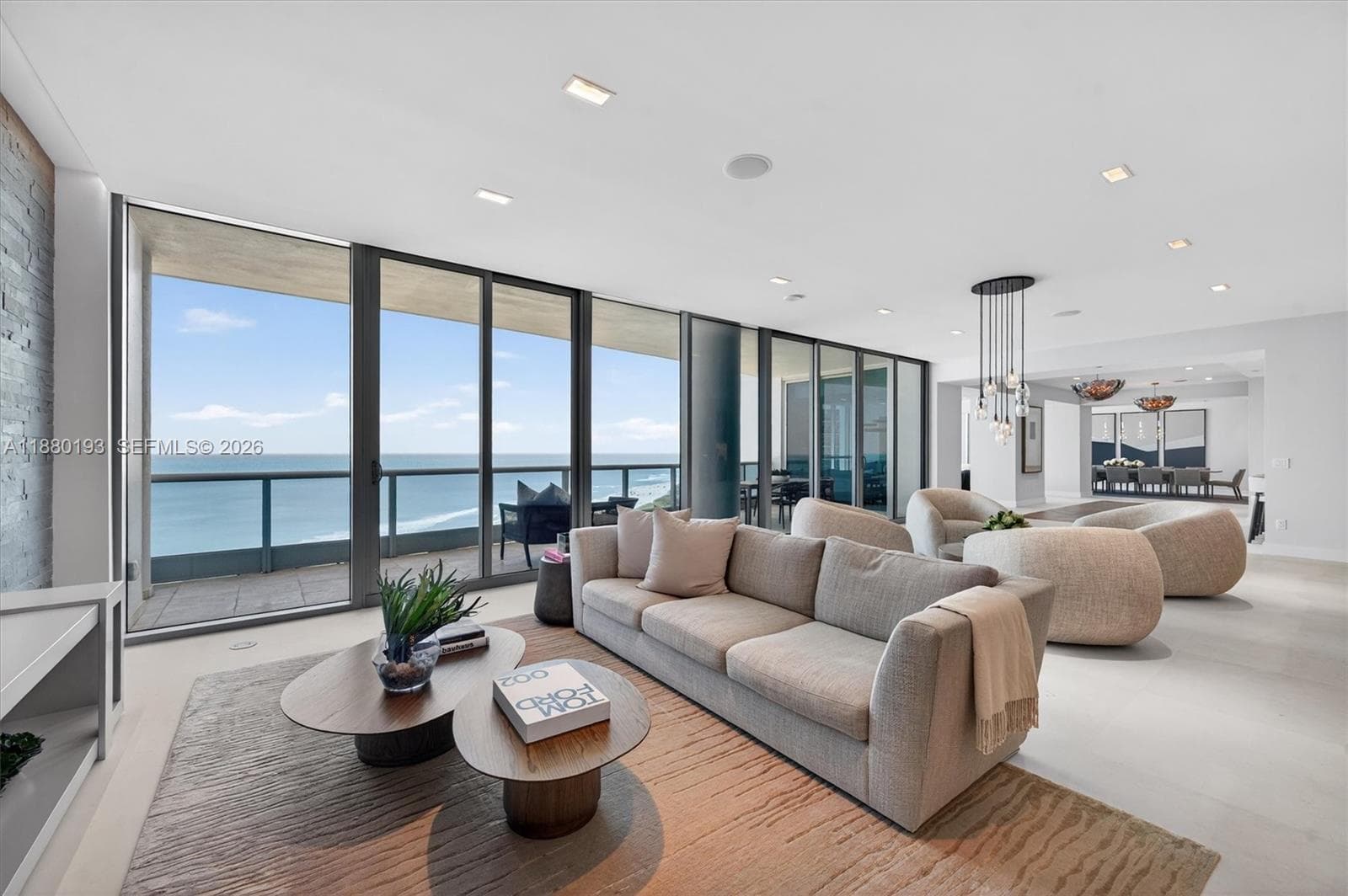 5959 Collins Ave # 1805, Miami Beach FL 33140 — 1