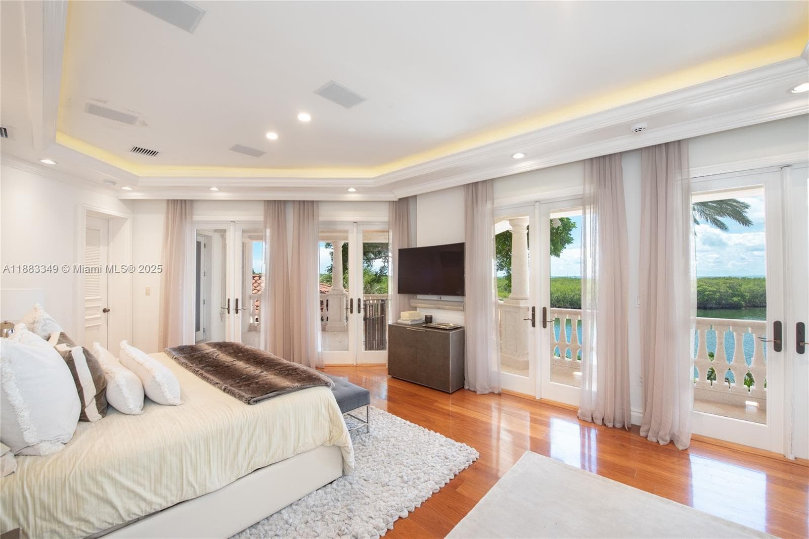 260 Cape Florida Dr, Key Biscayne FL 33149 — 13