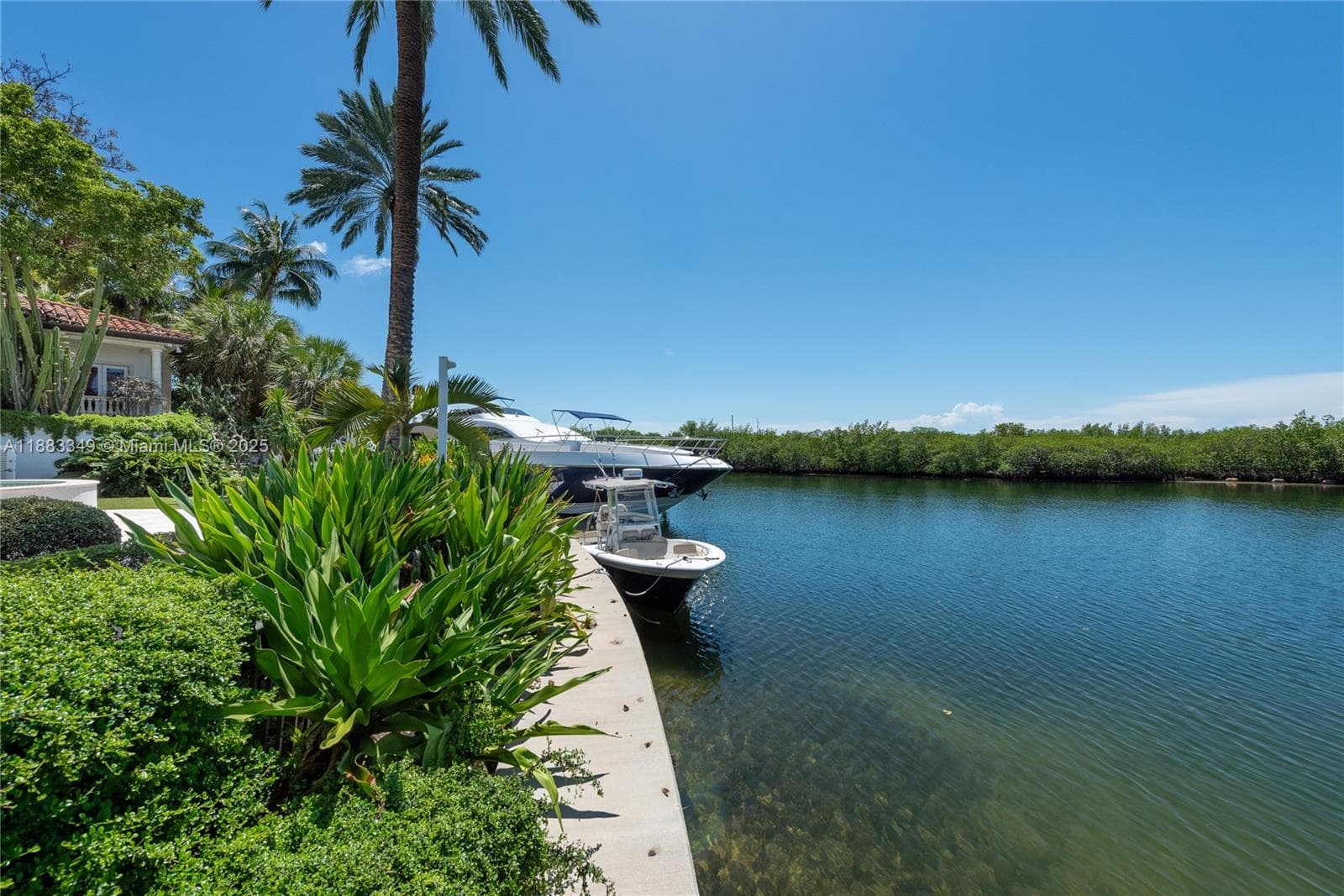 260 Cape Florida Dr, Key Biscayne FL 33149 — 24