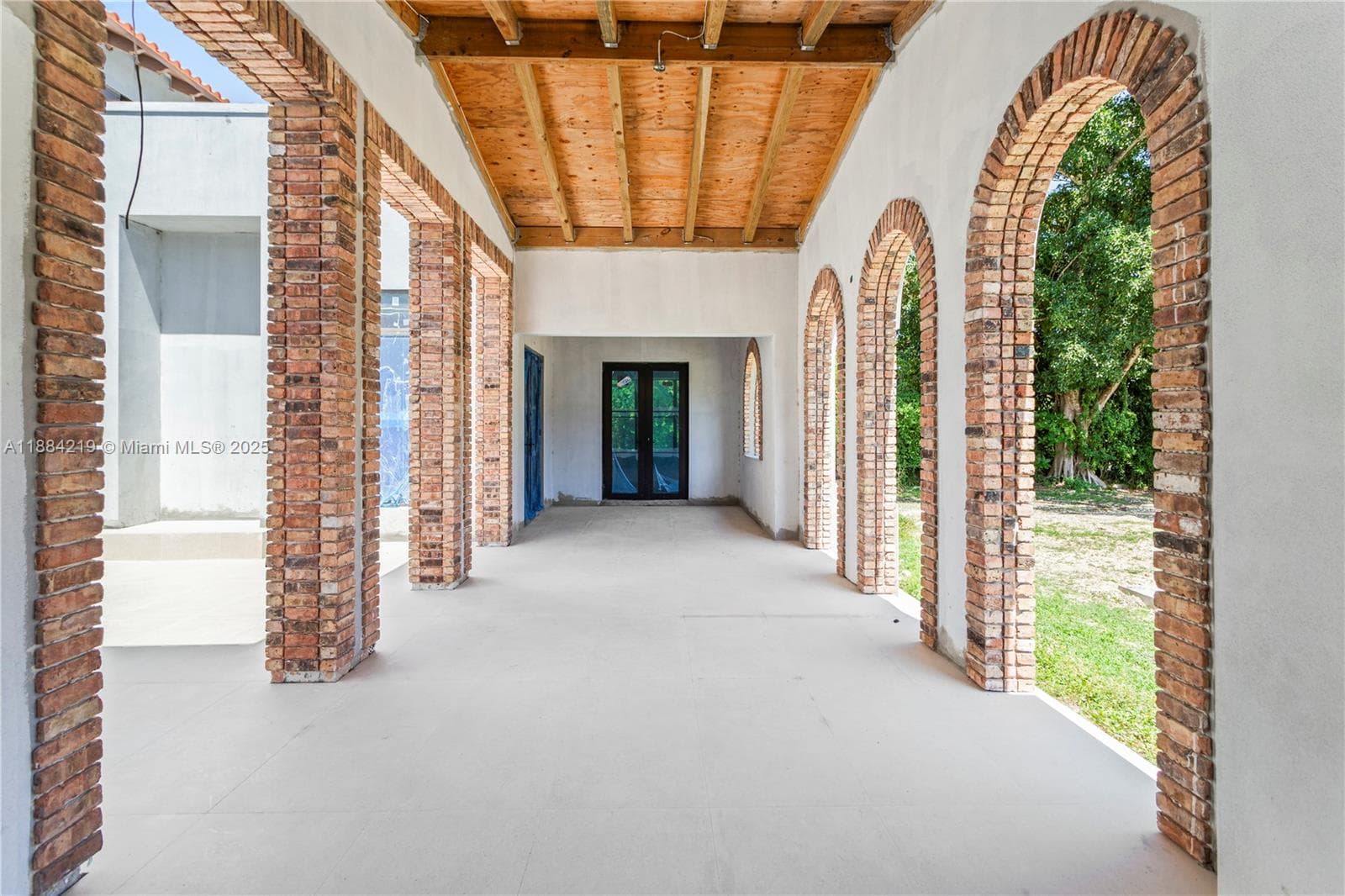 6460 SW 94th St, Pinecrest FL 33156 — 9